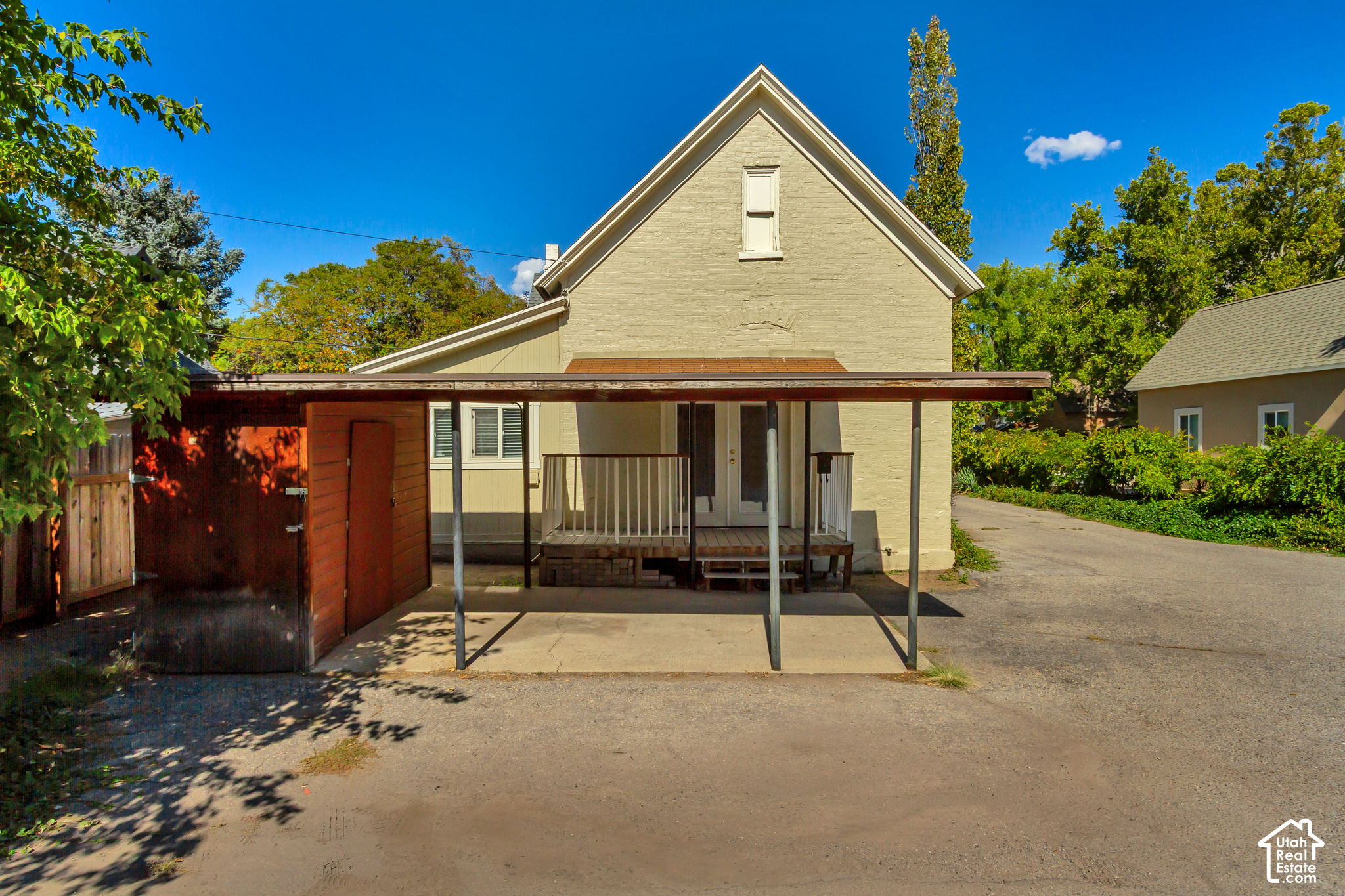 main property photo 3
