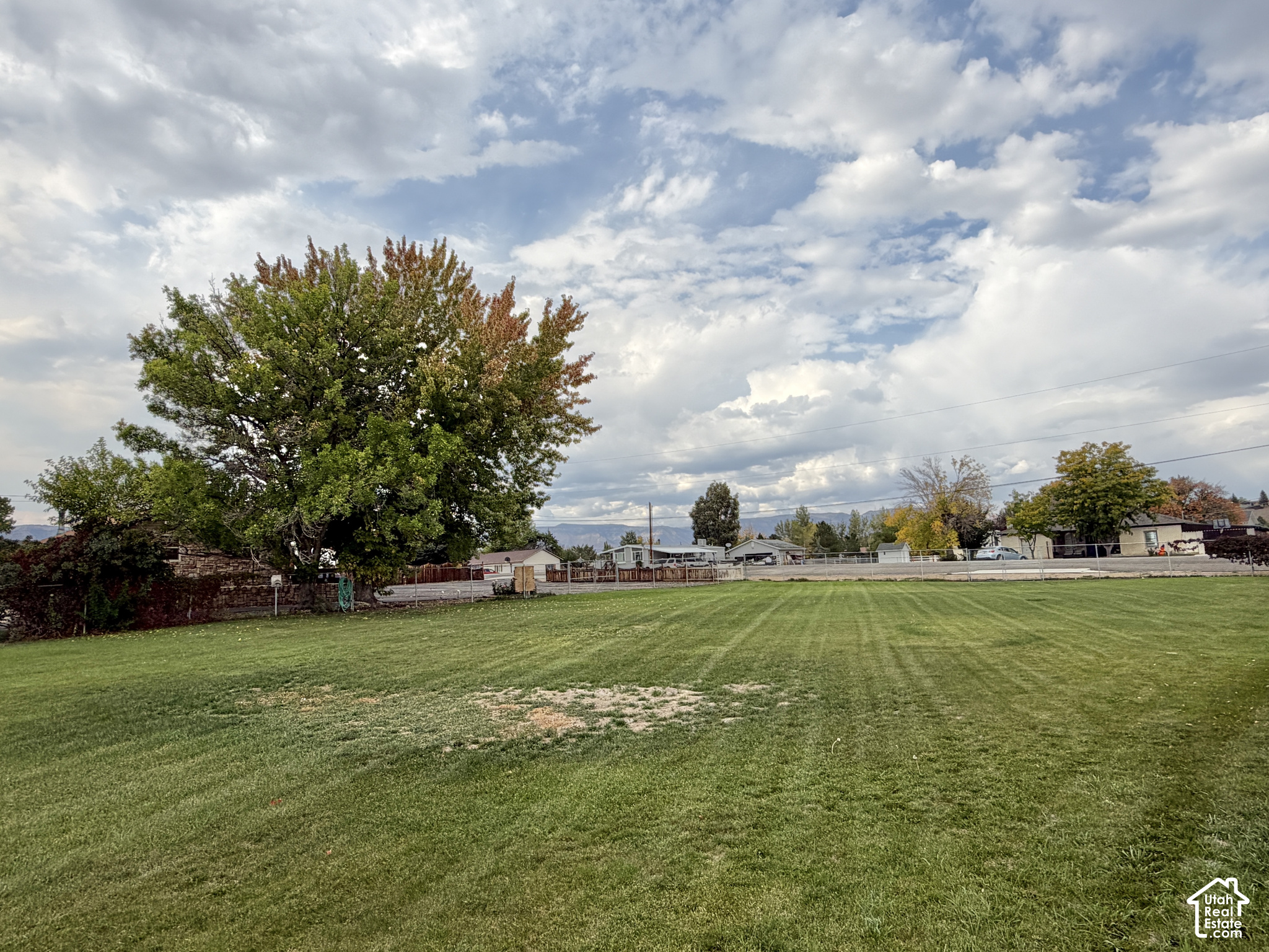 main property photo 44