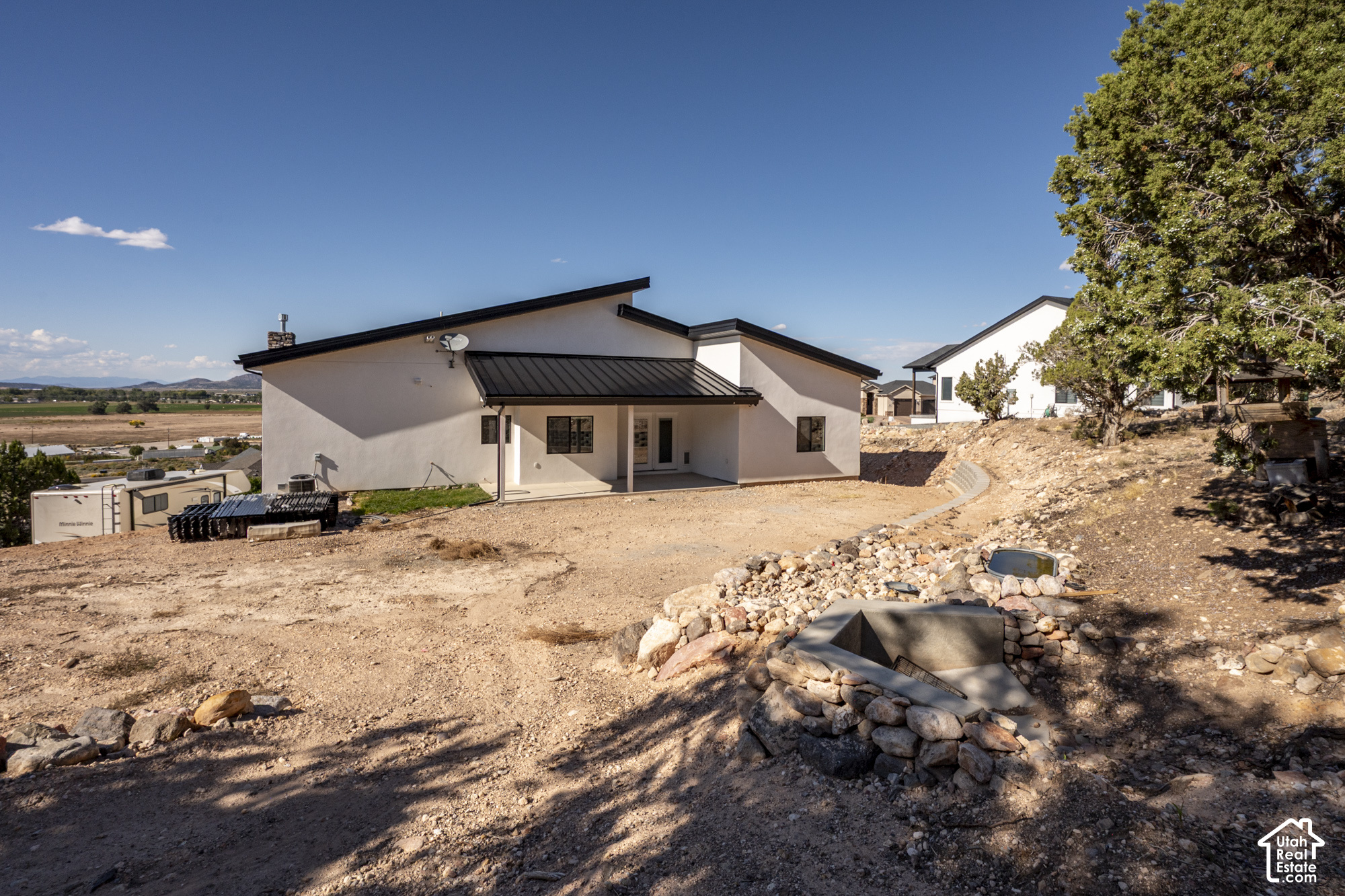 main property photo 73
