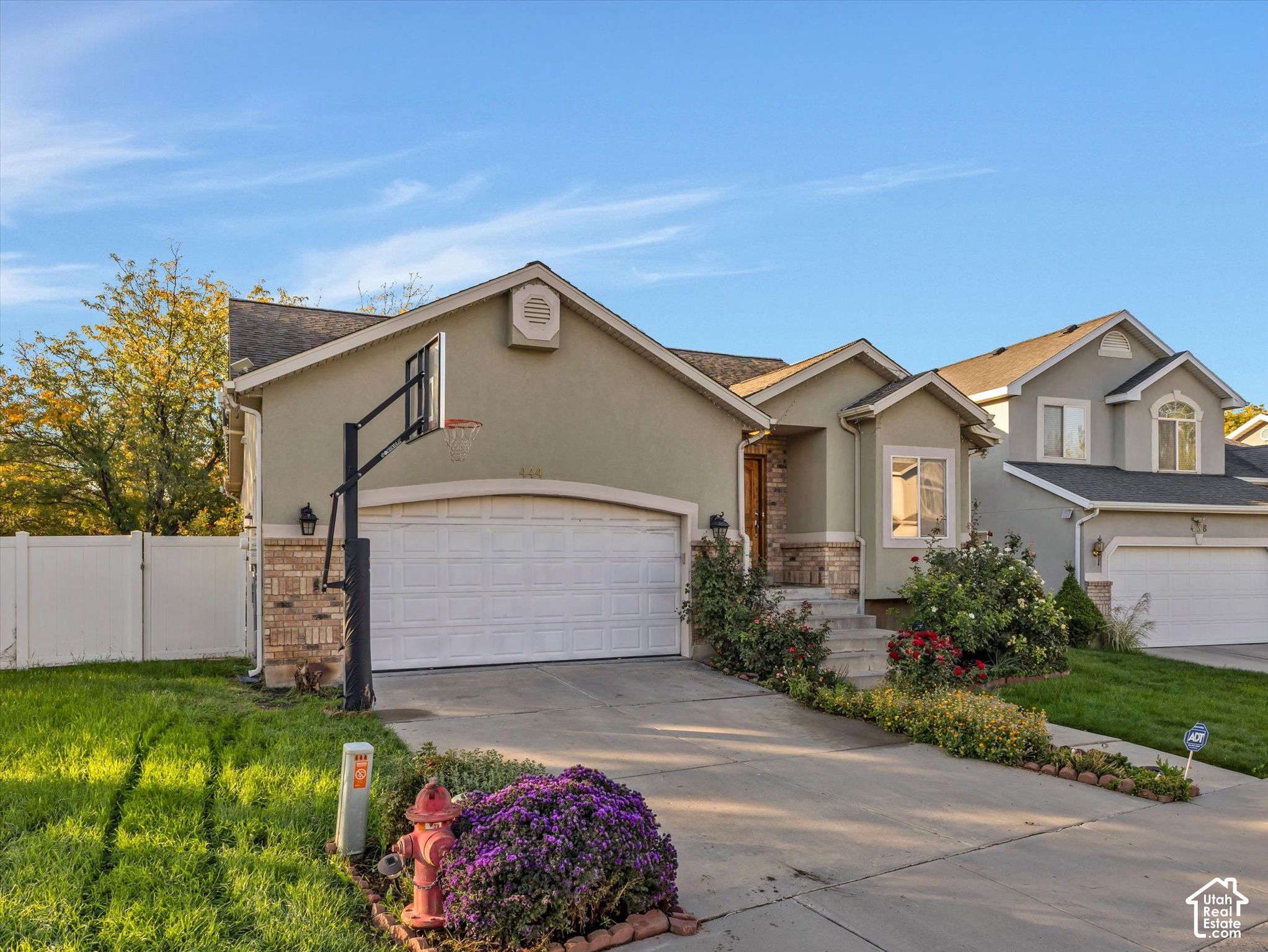 main property photo 25