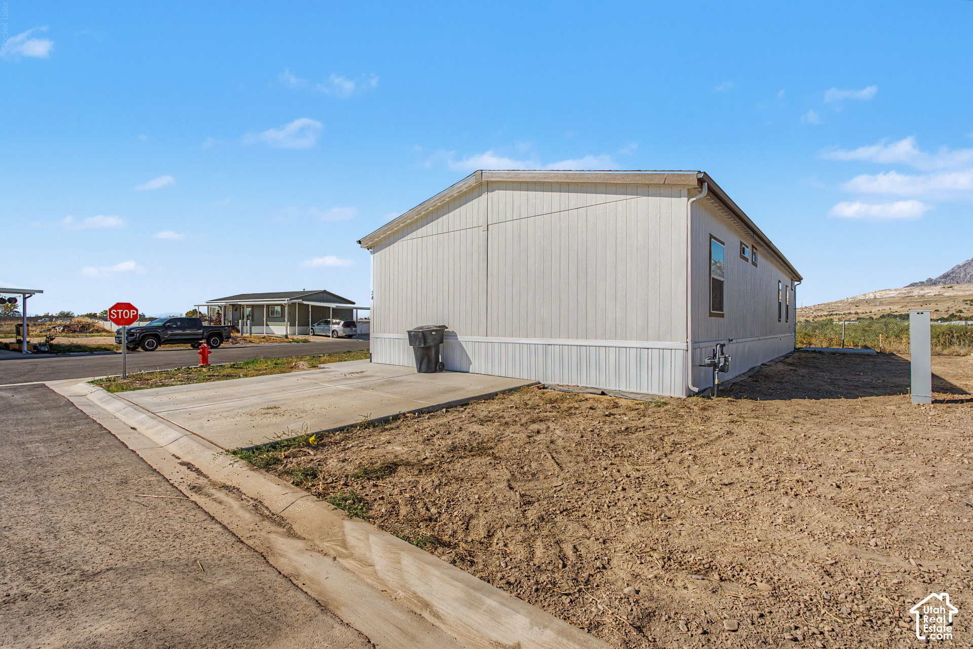 main property photo 18