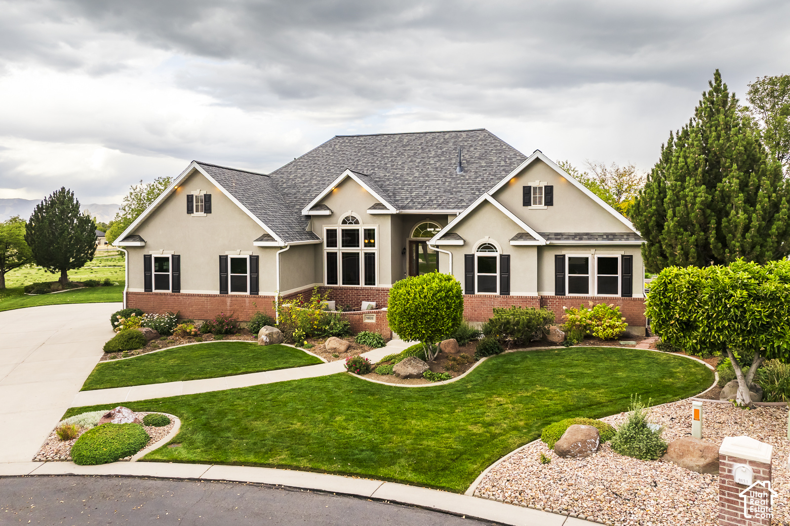 main property photo 75