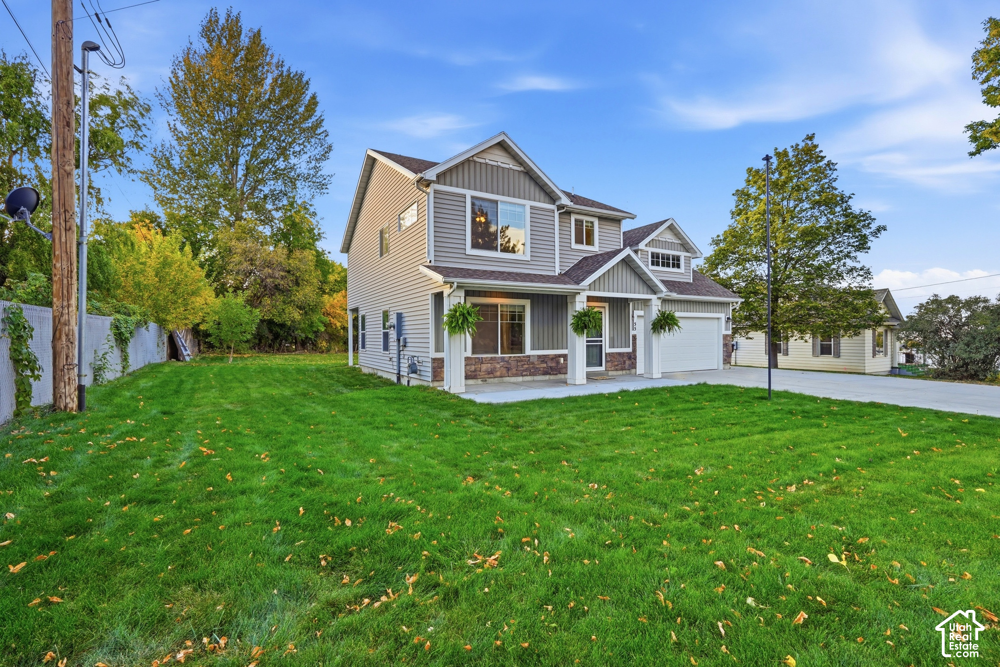 main property photo 30