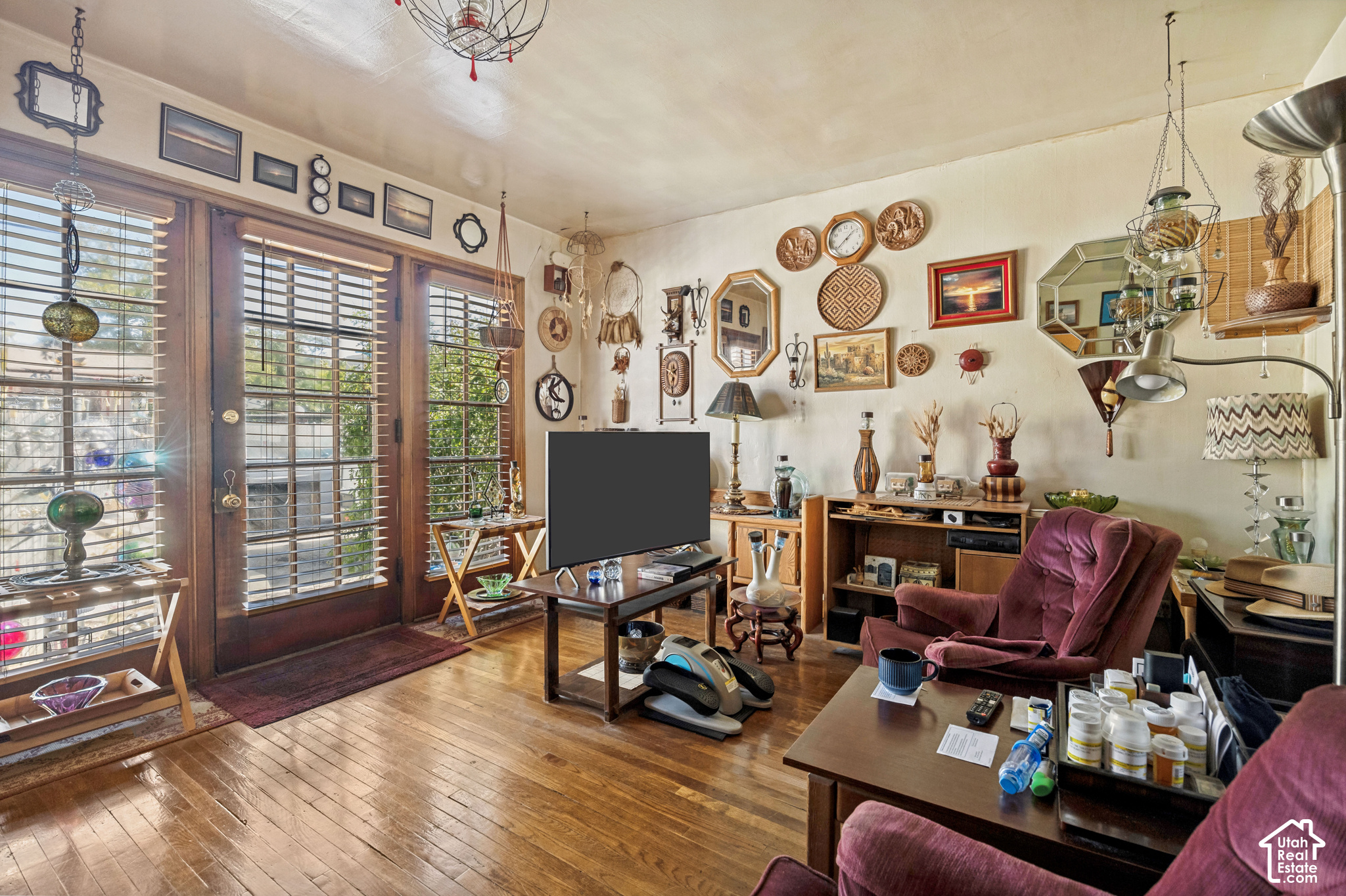 main property photo 27
