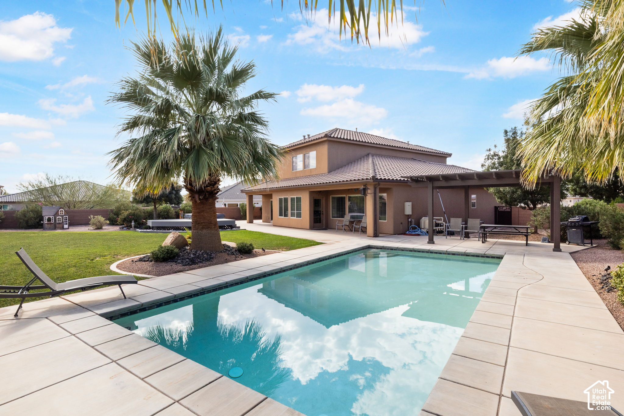main property photo 61