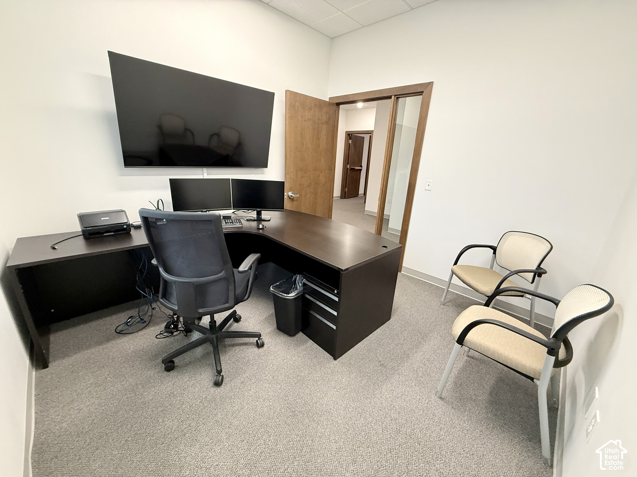 main property photo 9