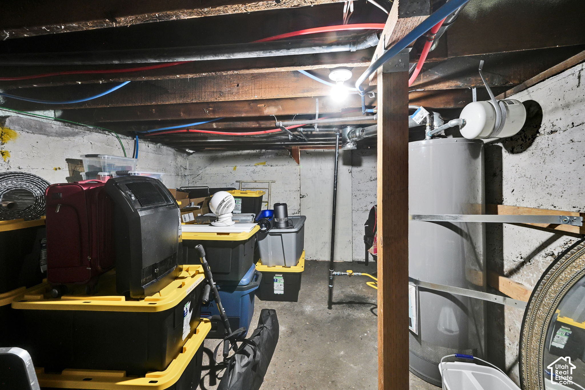 main property photo 23
