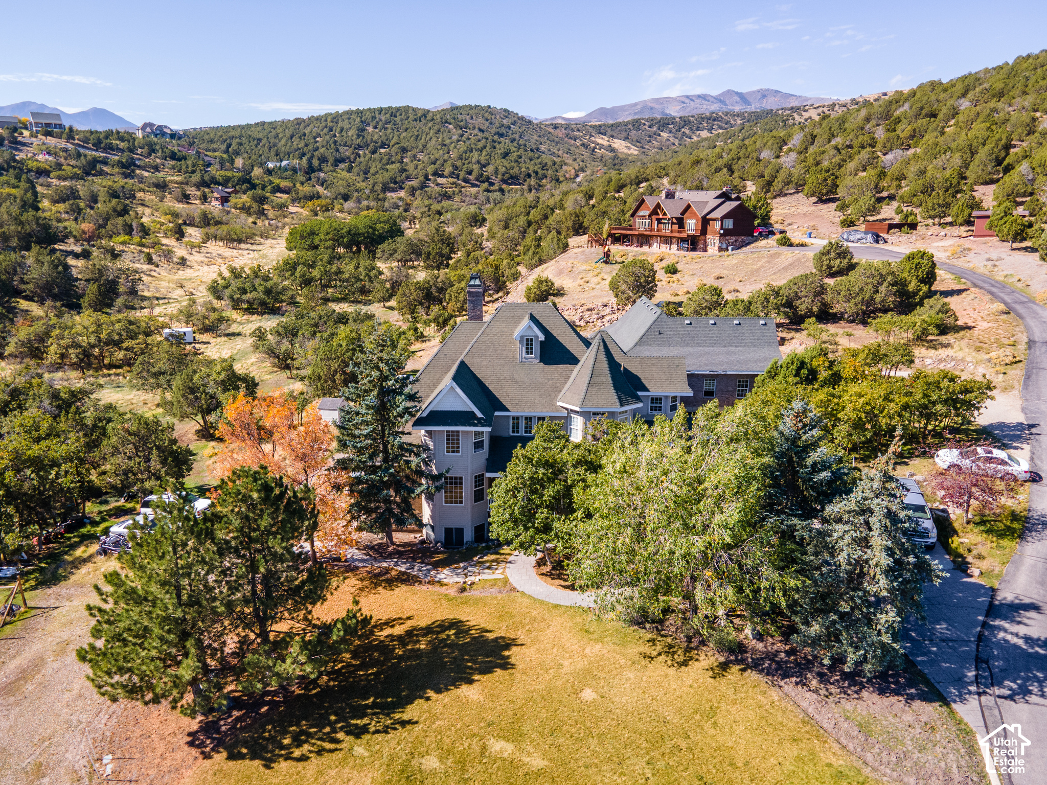 main property photo 2