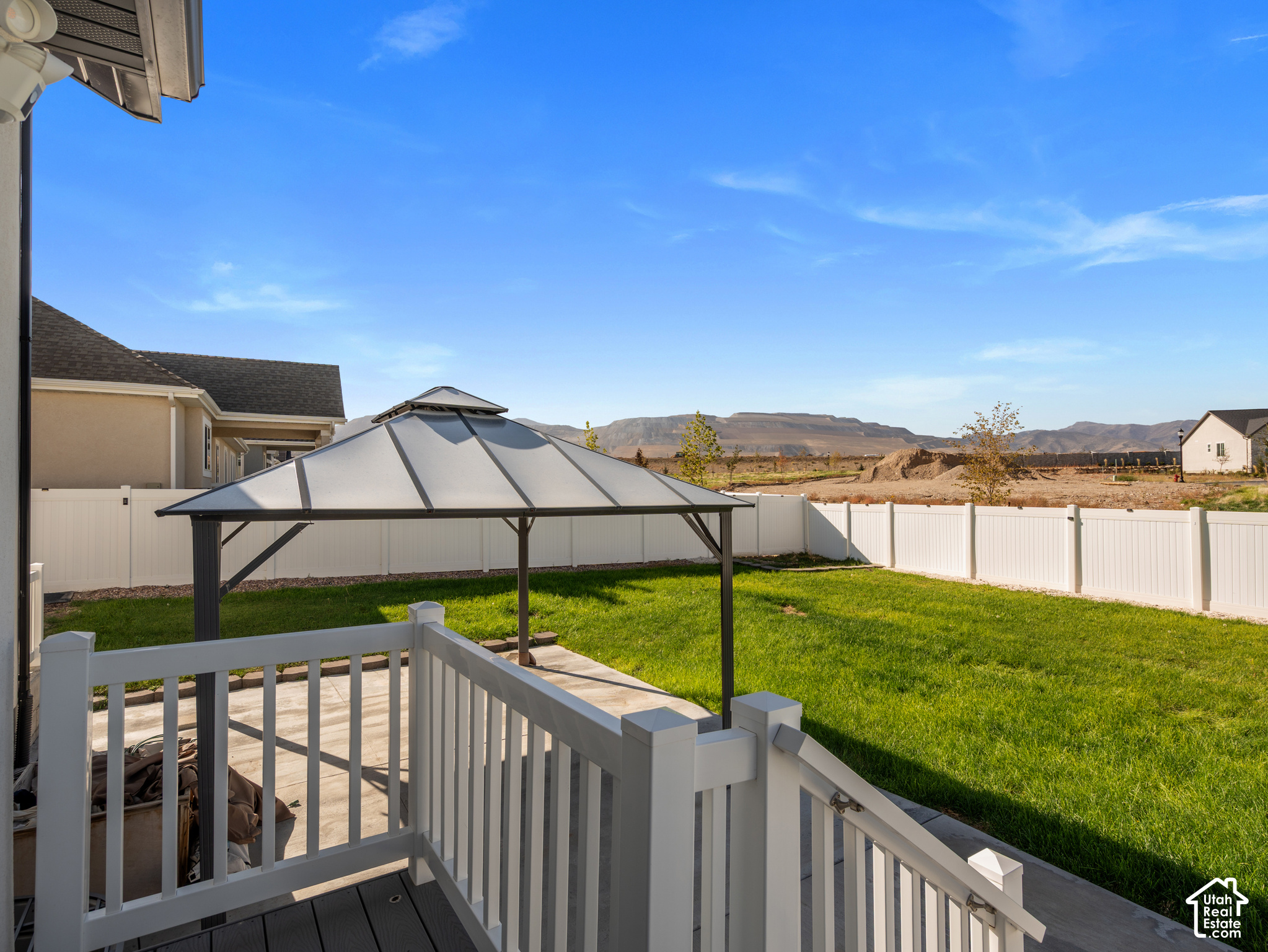 main property photo 65