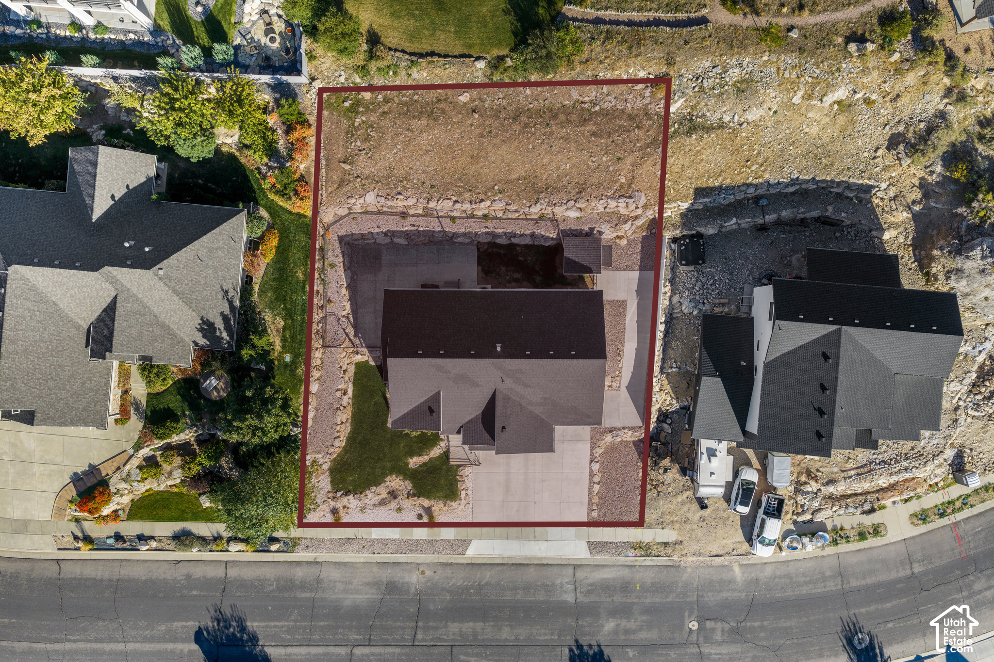 main property photo 41