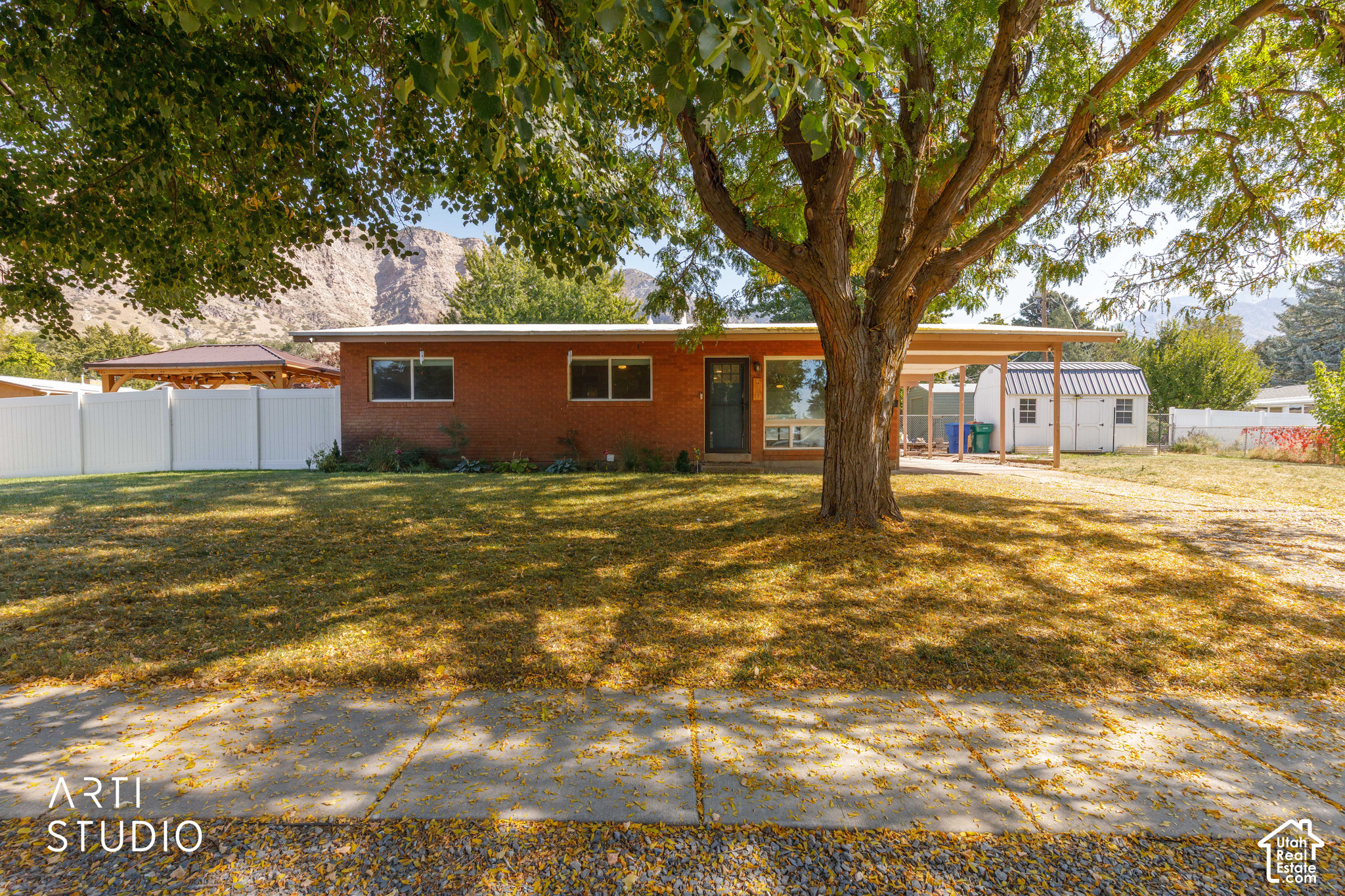 main property photo 3