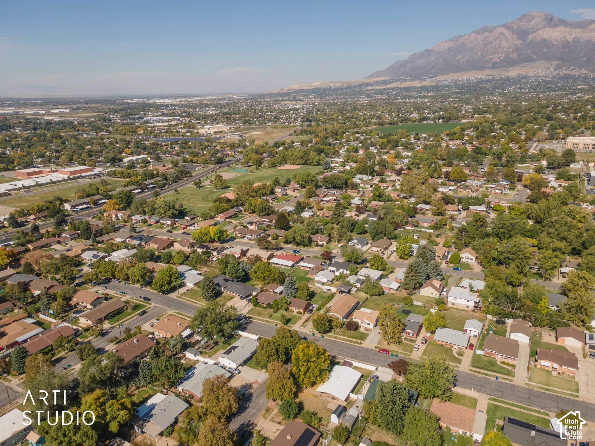 main property photo 36