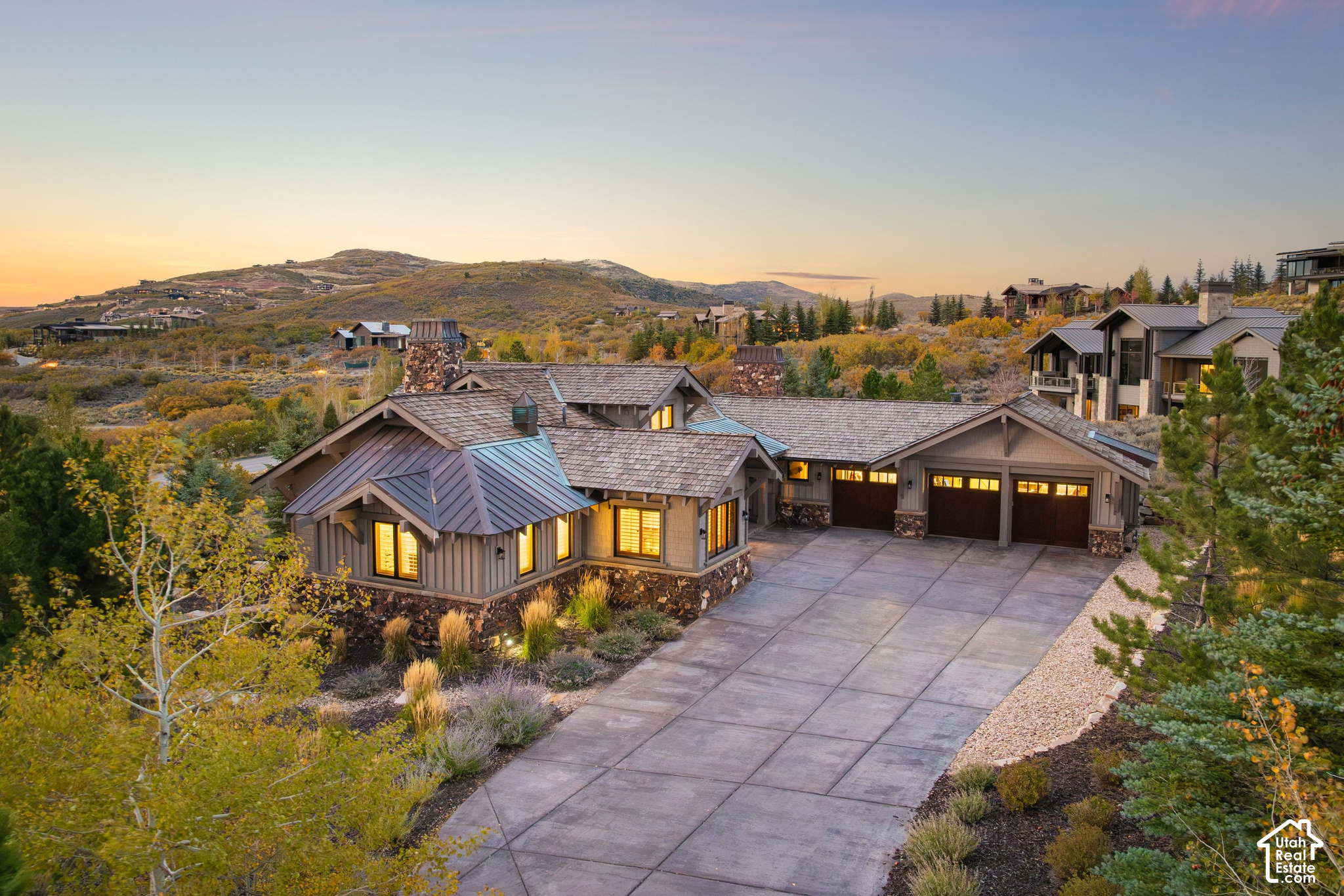 main property photo 5