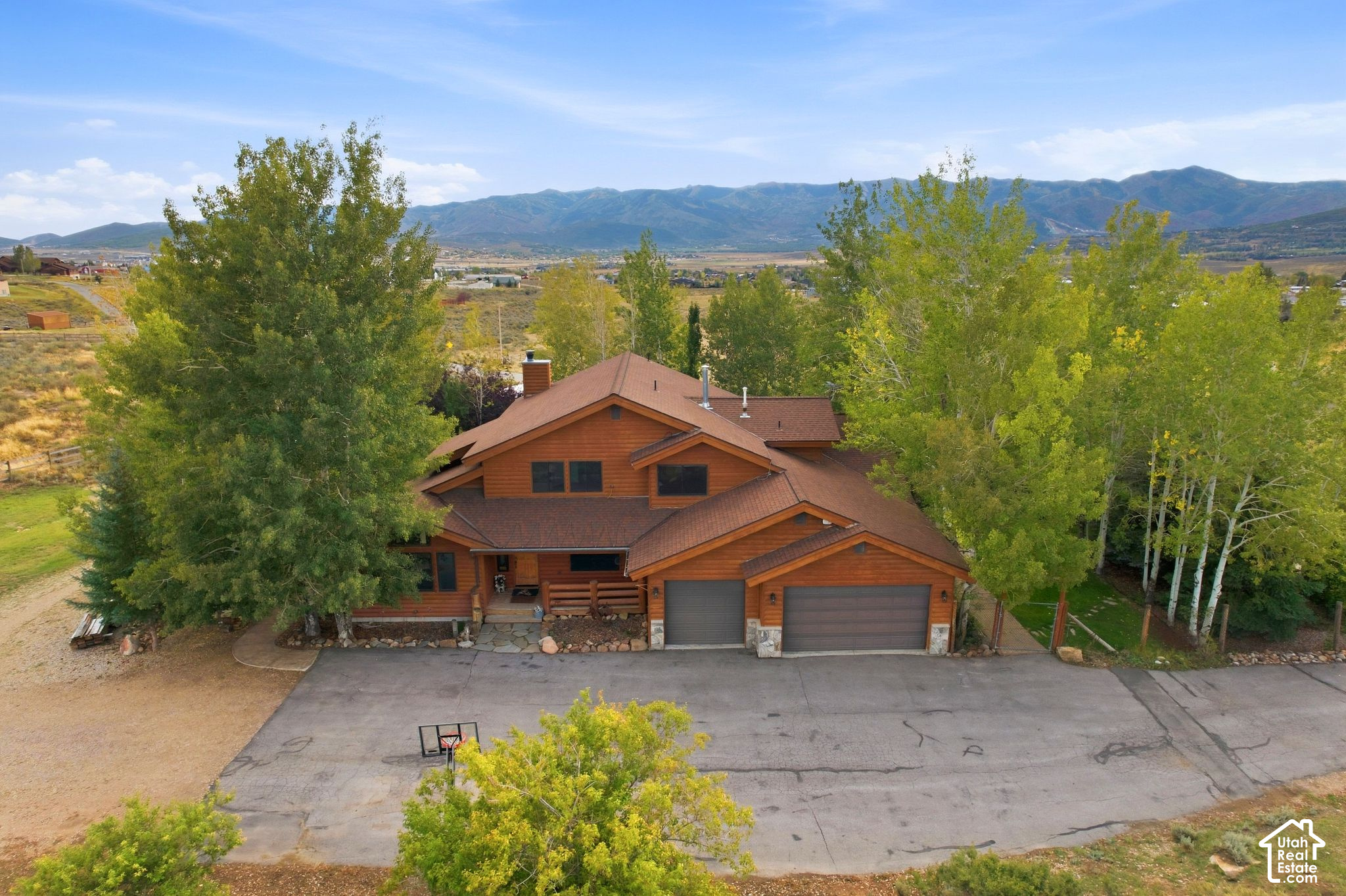 main property photo 75