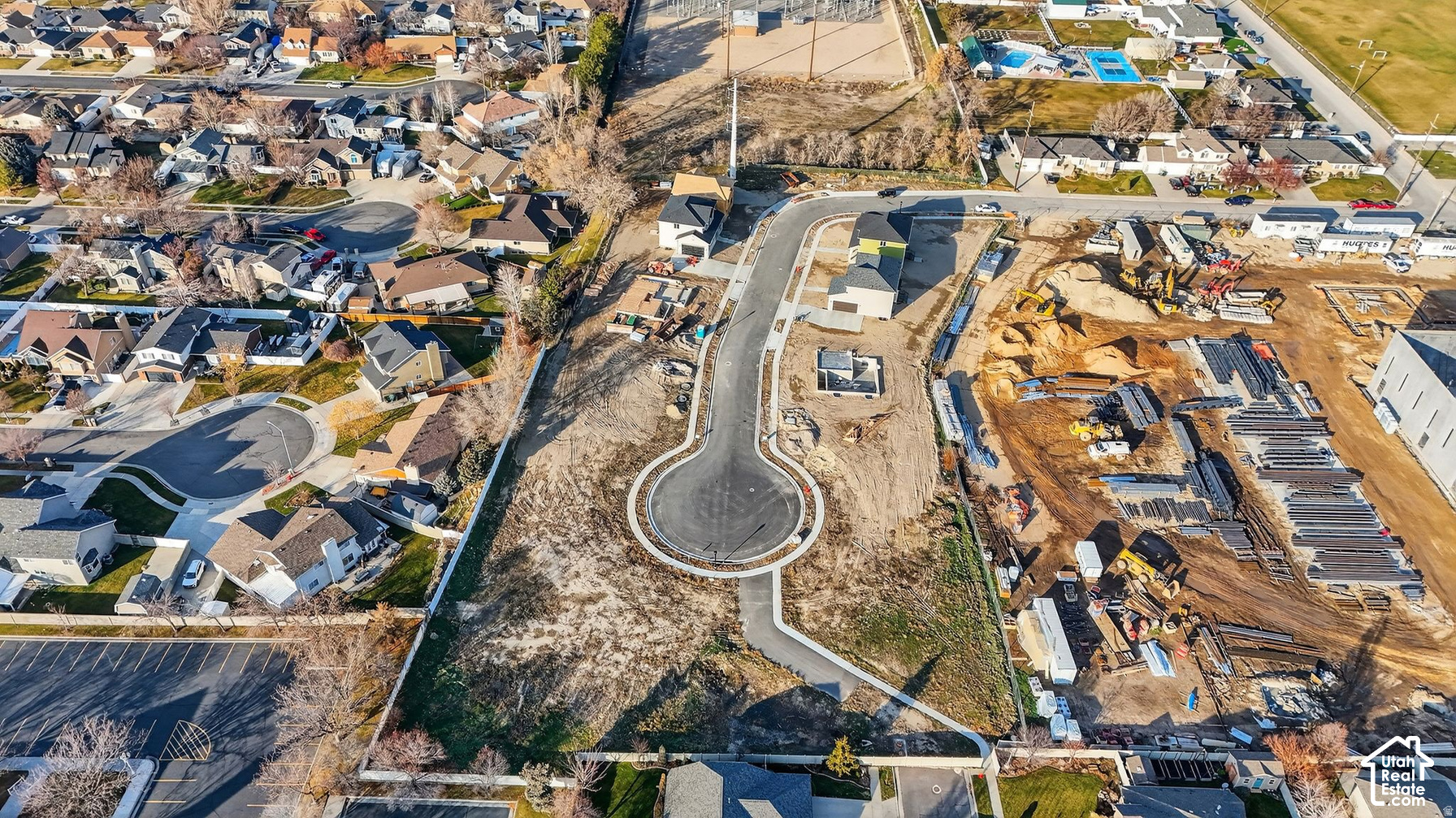main property photo 31