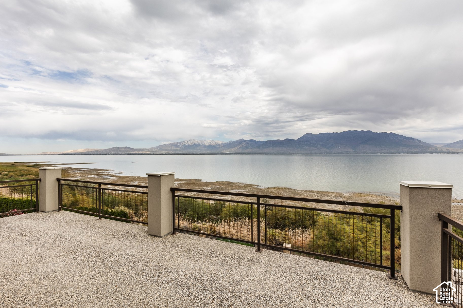 main property photo 31