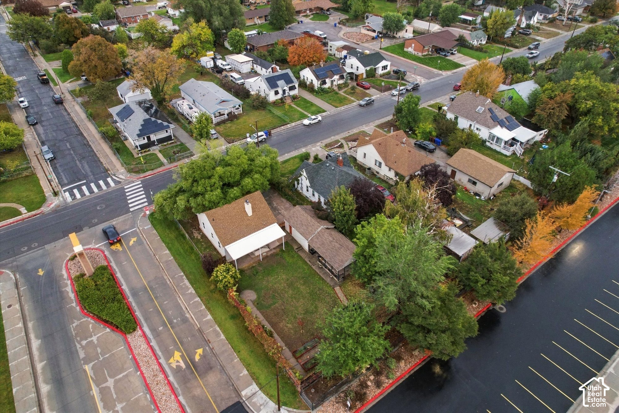 main property photo 36