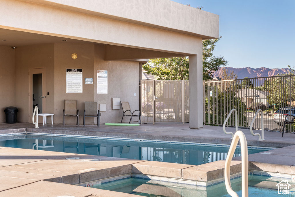 main property photo 31