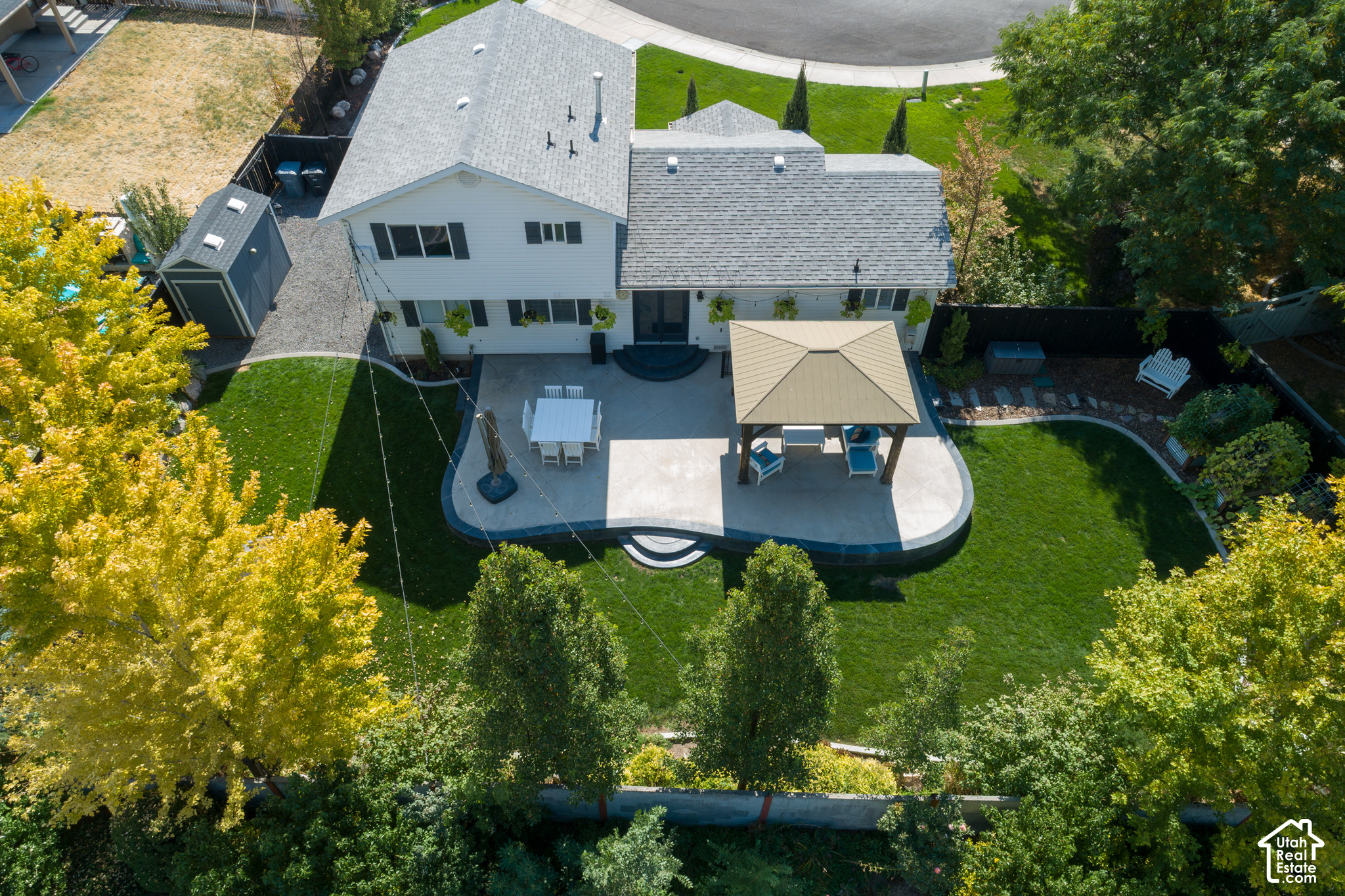 main property photo 58