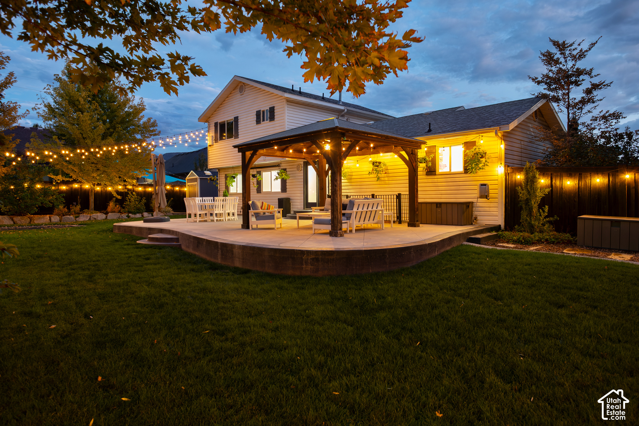 main property photo 9