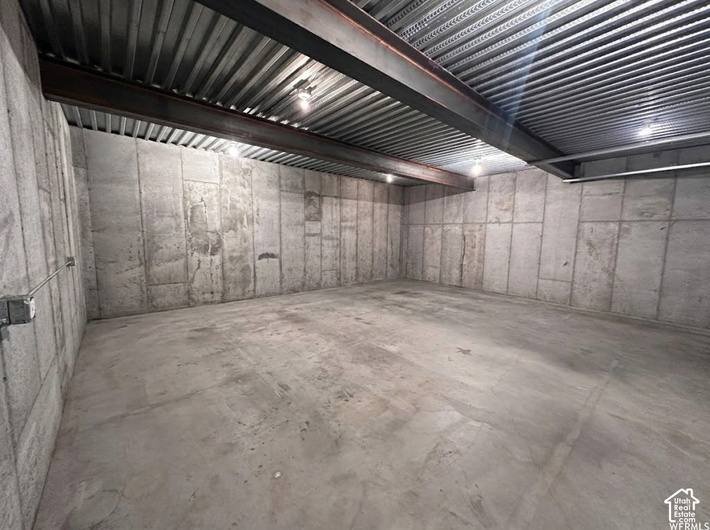main property photo 59