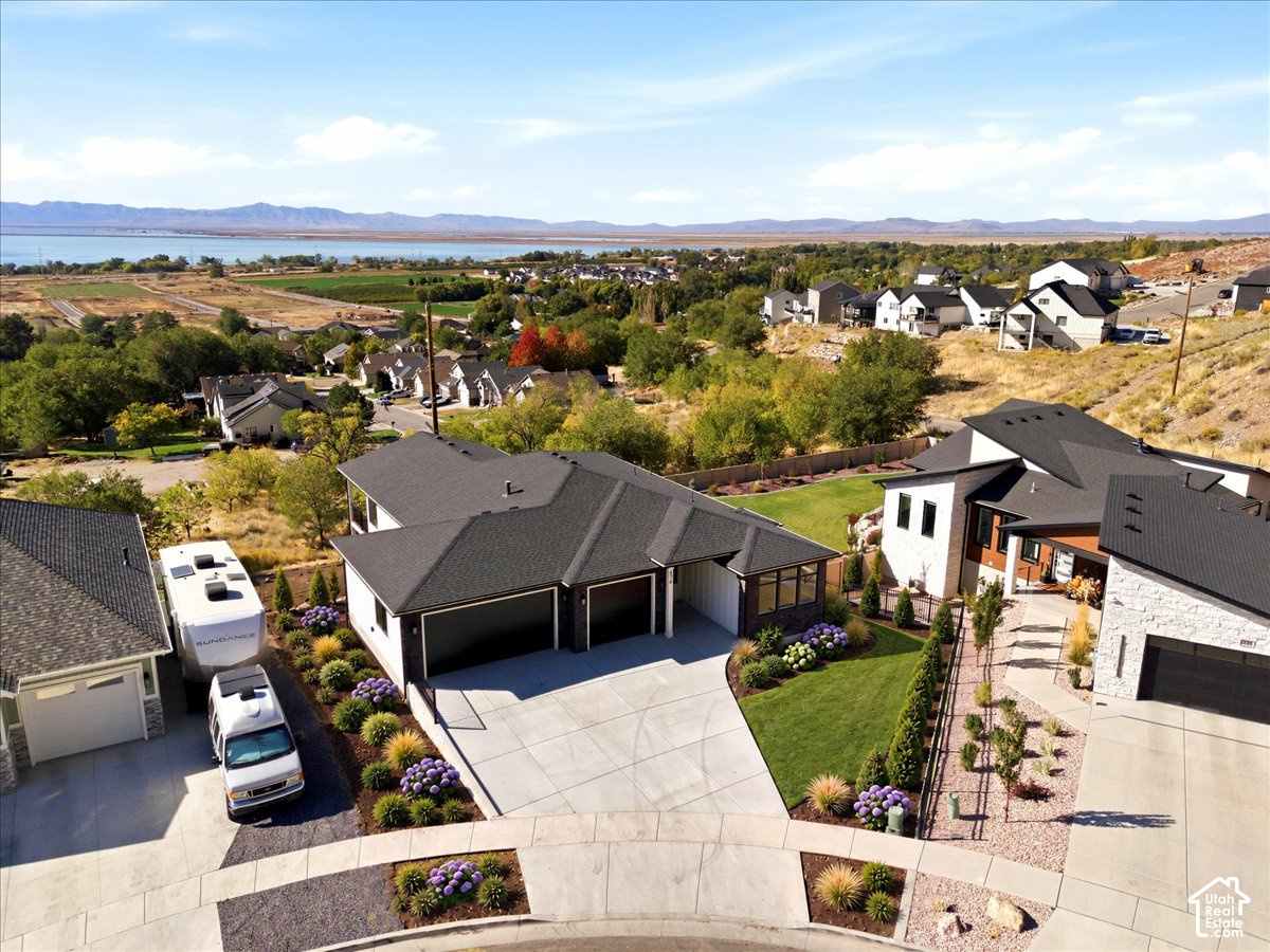 main property photo 61