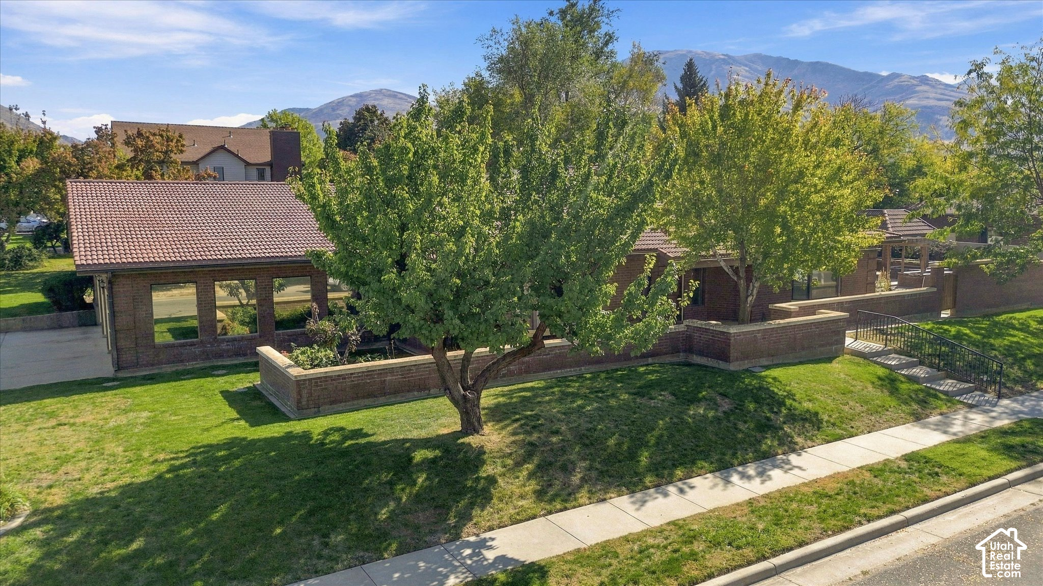 main property photo 66