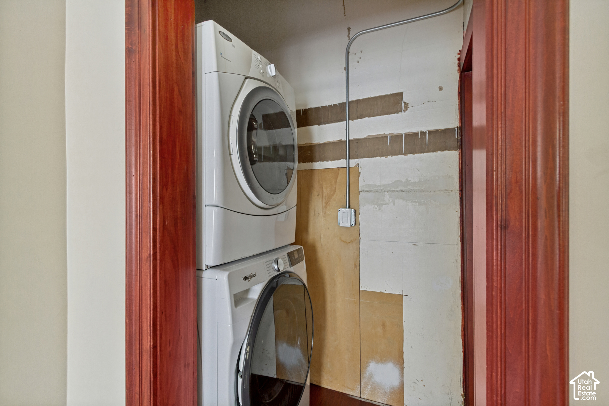 main property photo 9