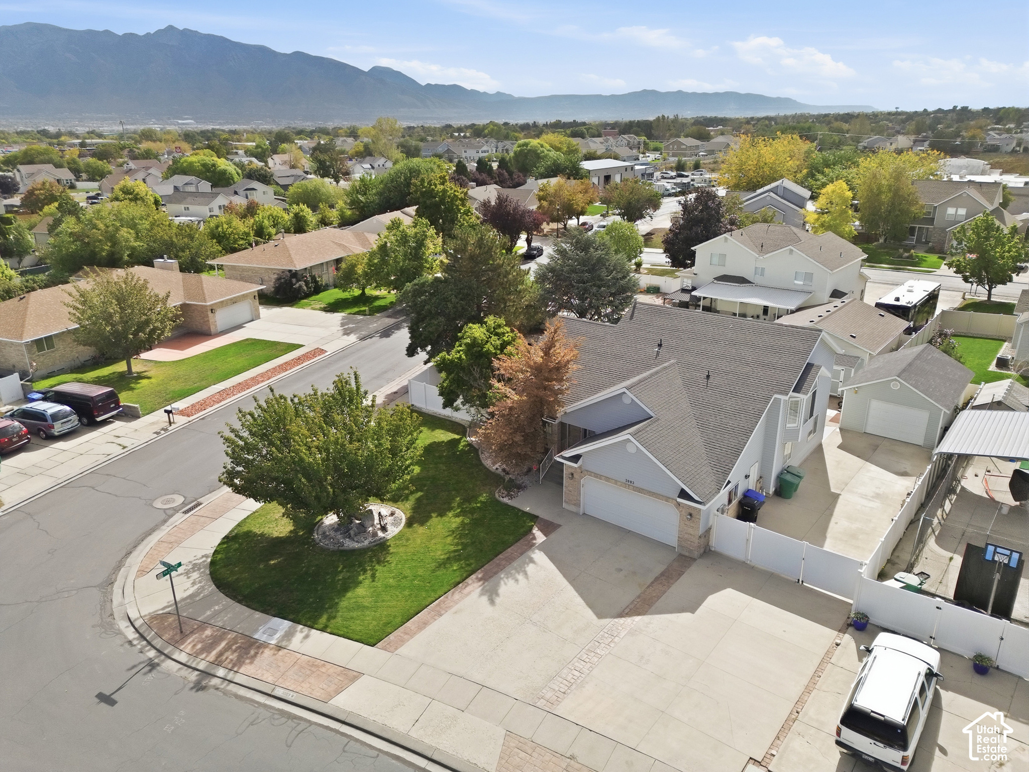 main property photo 57