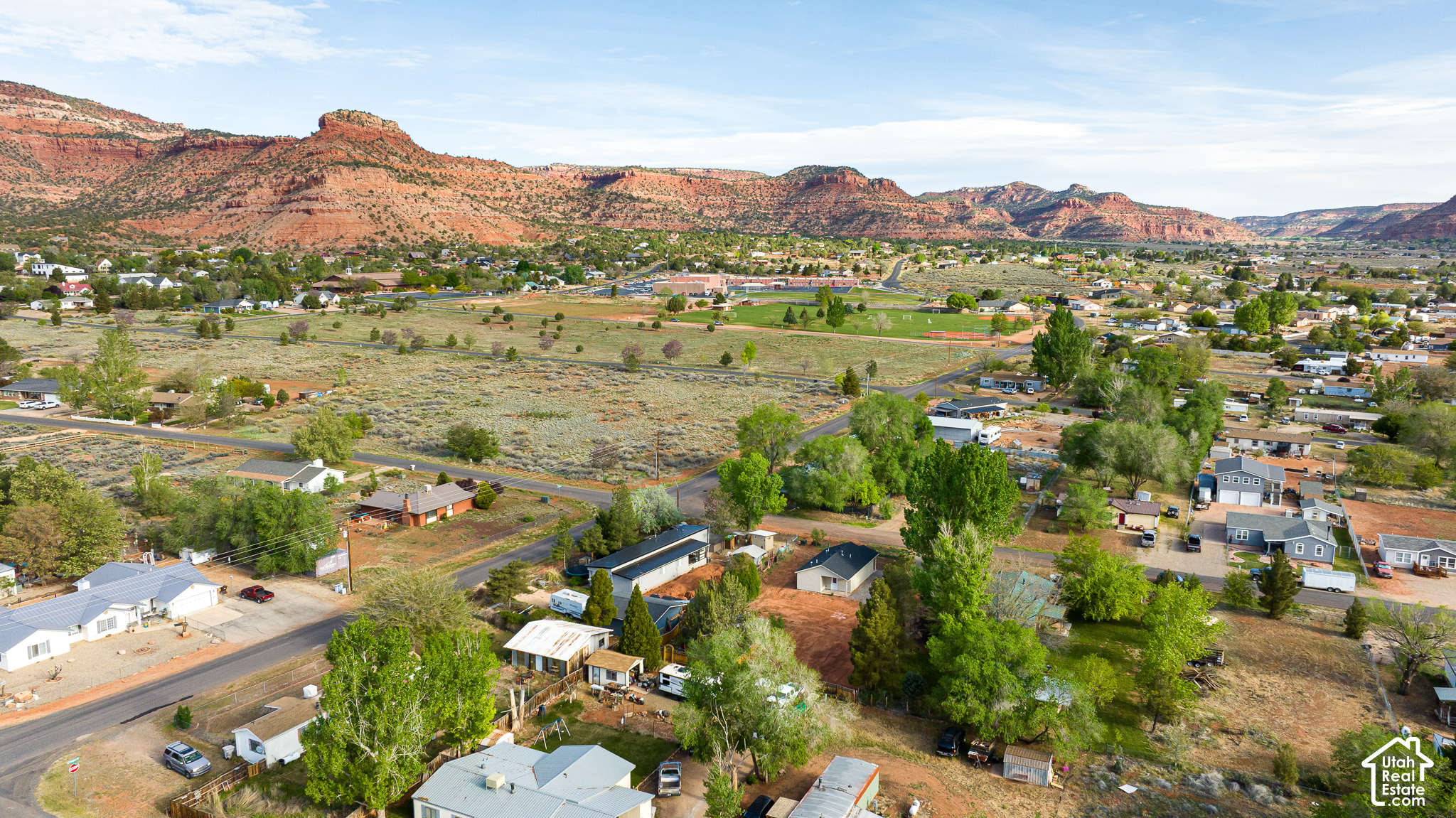 main property photo 23