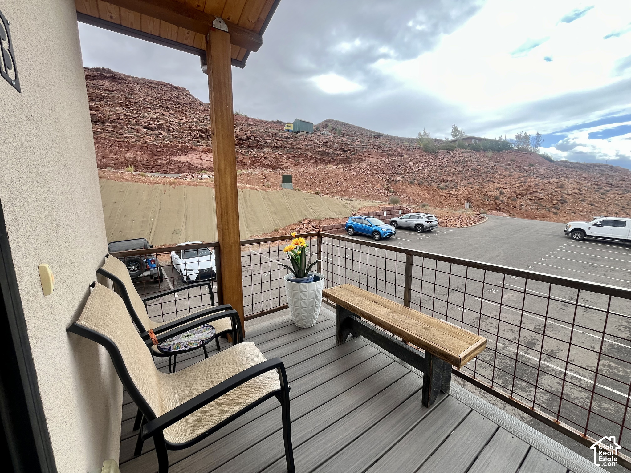 main property photo 23