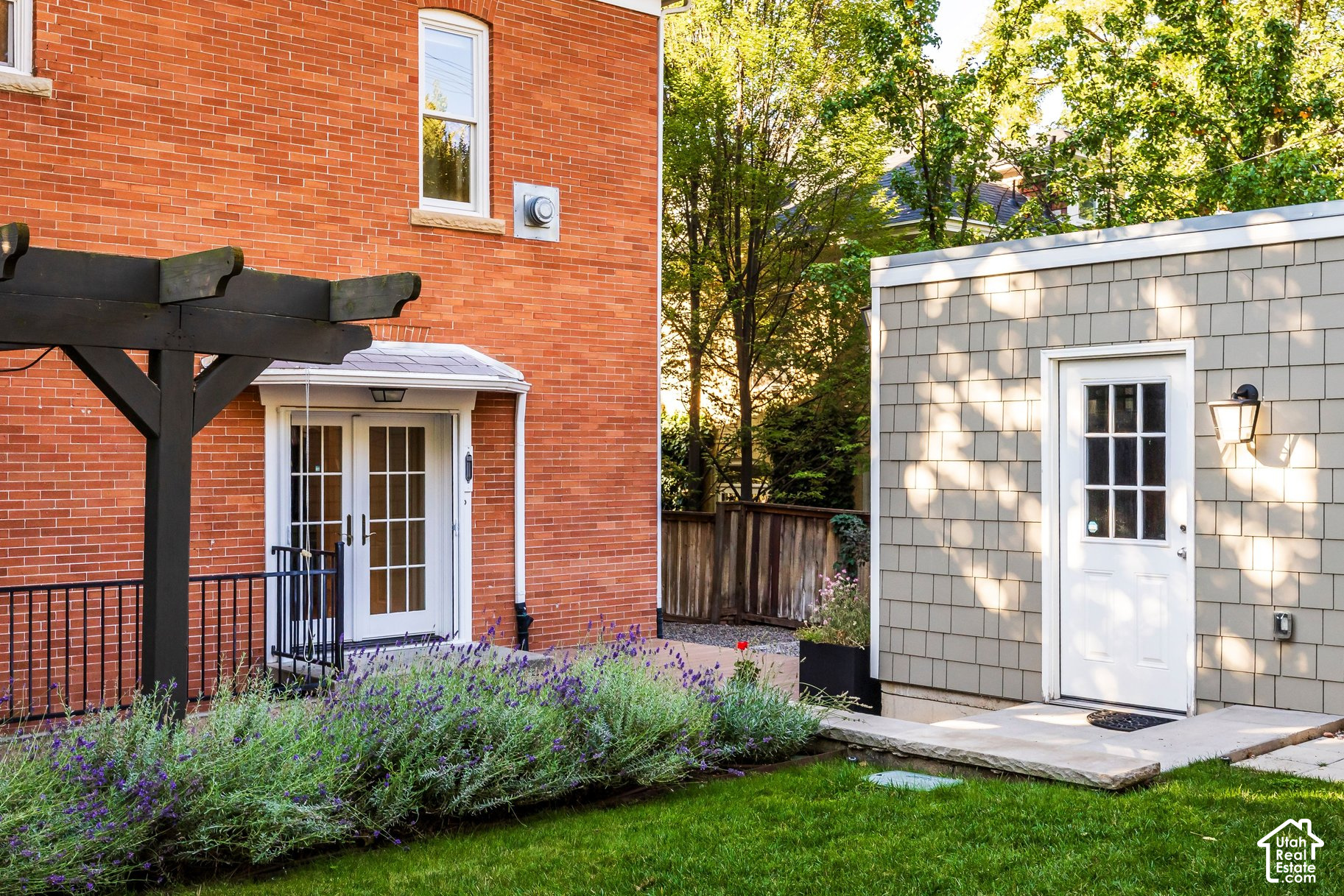main property photo 43
