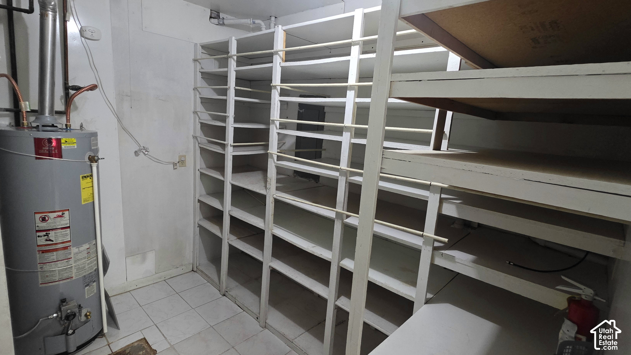 main property photo 12