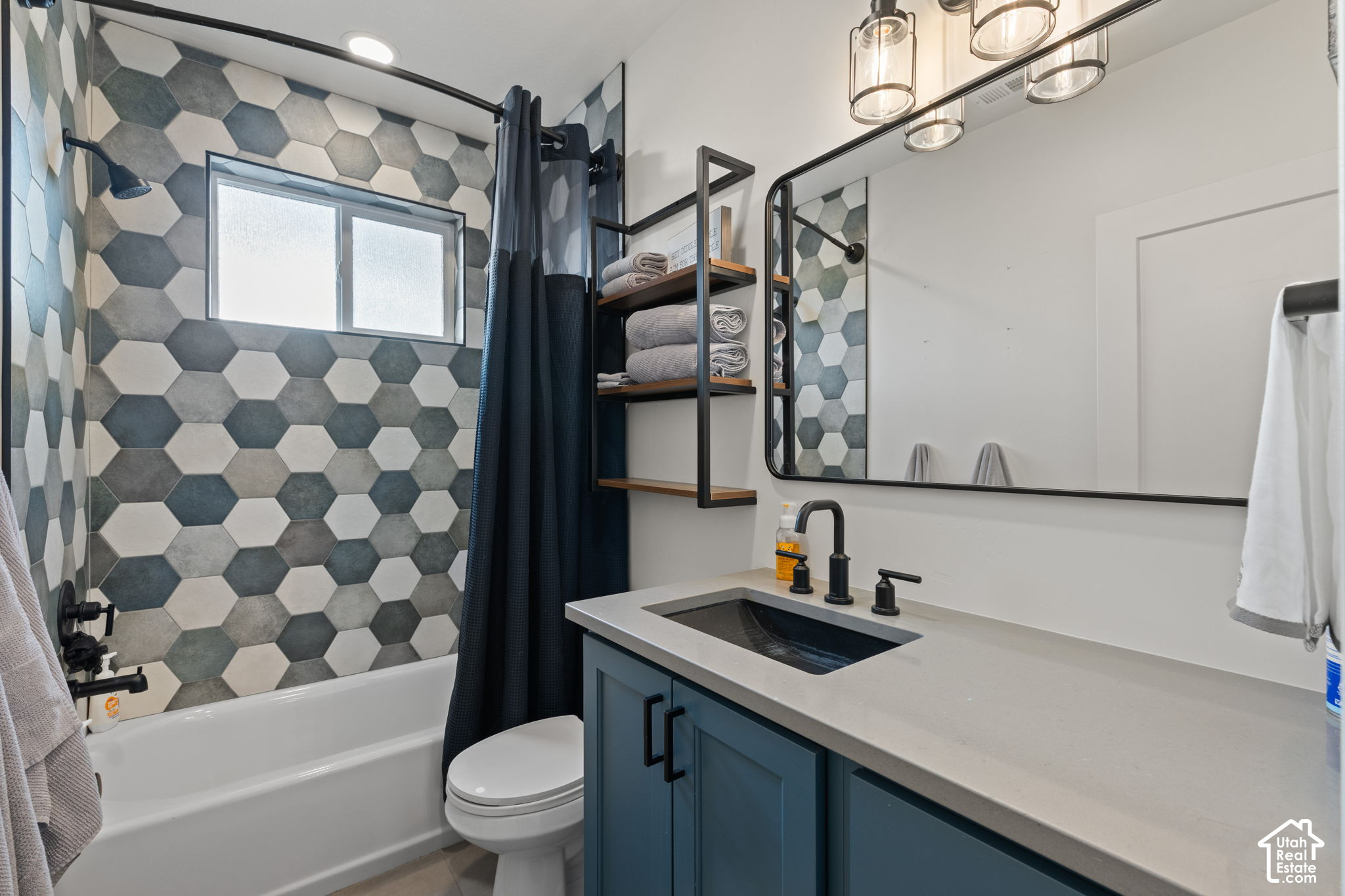 main property photo 59