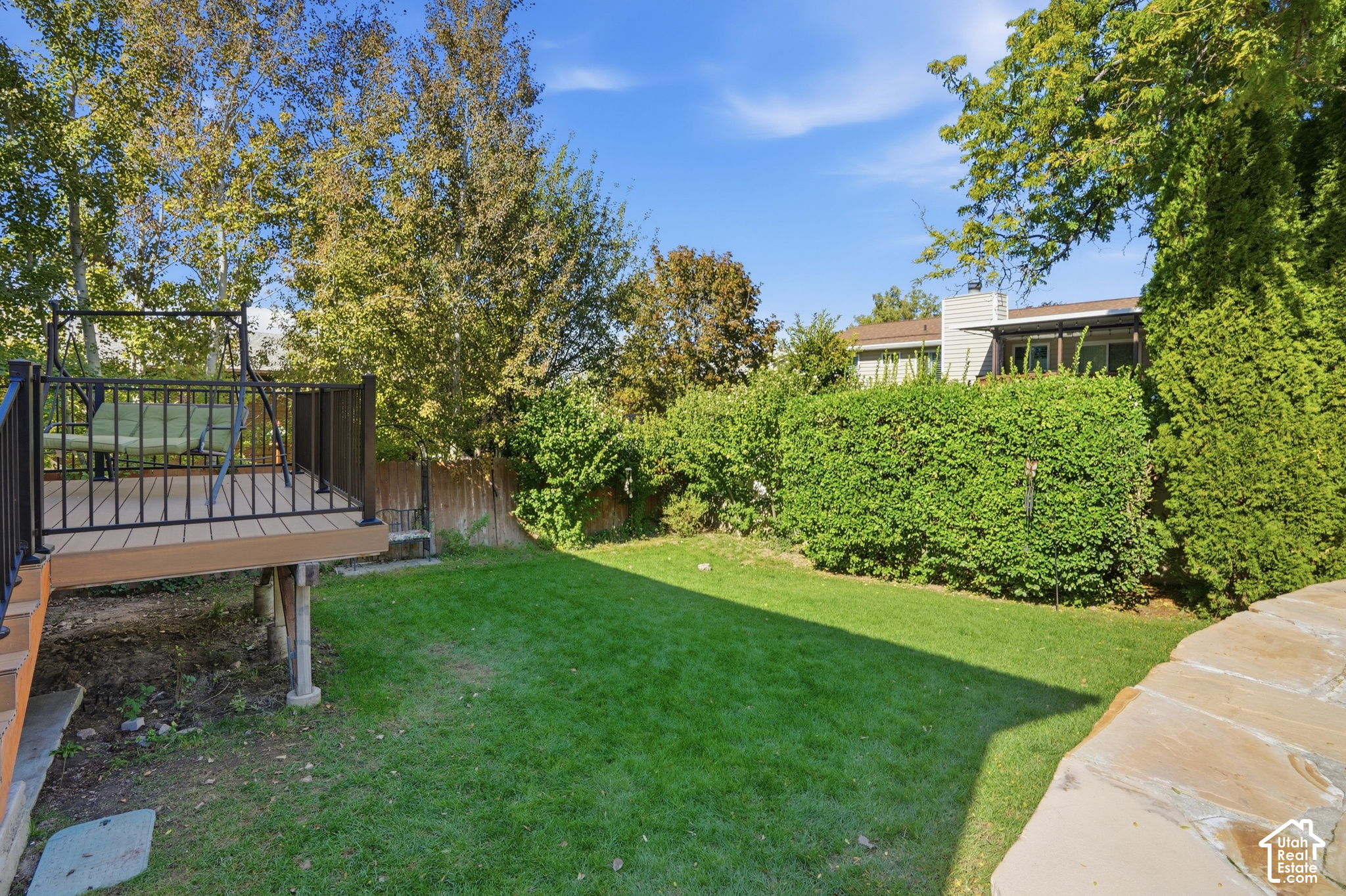 main property photo 16