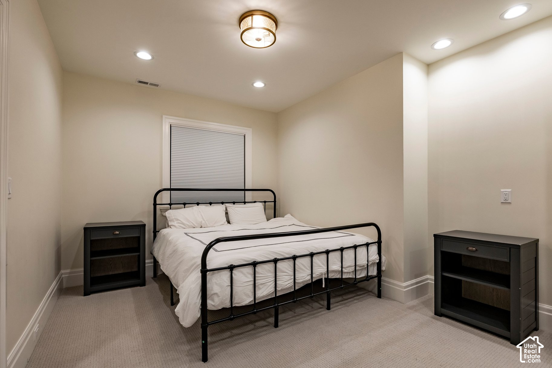 main property photo 79