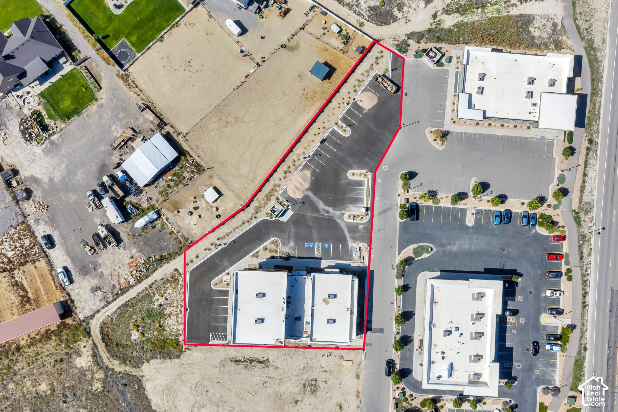 main property photo 19