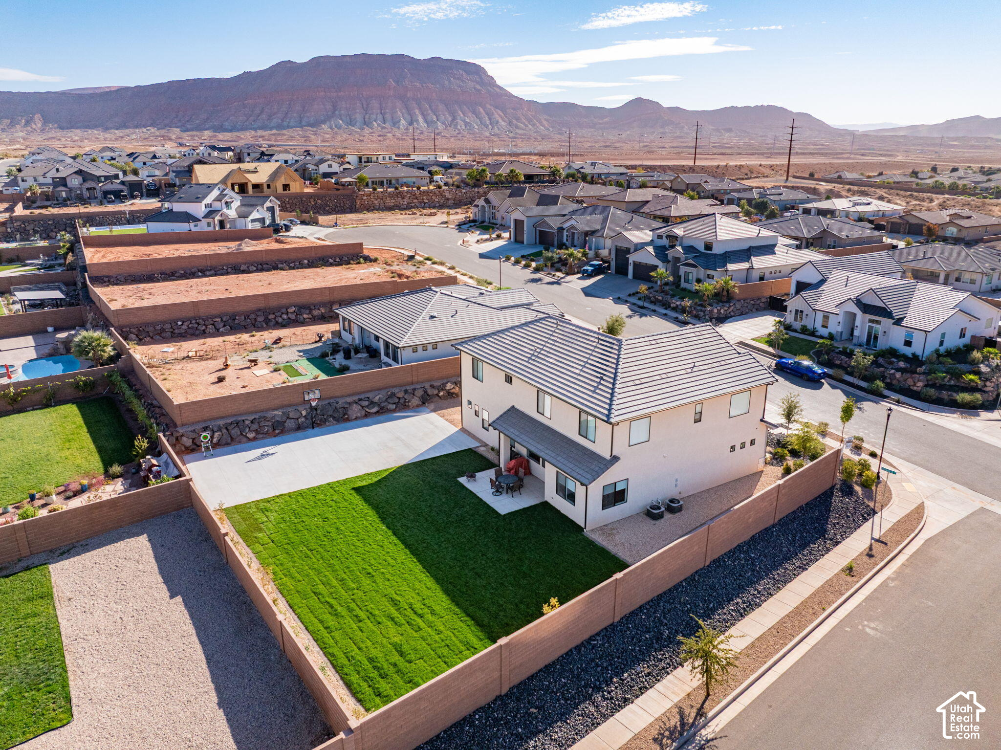 main property photo 54