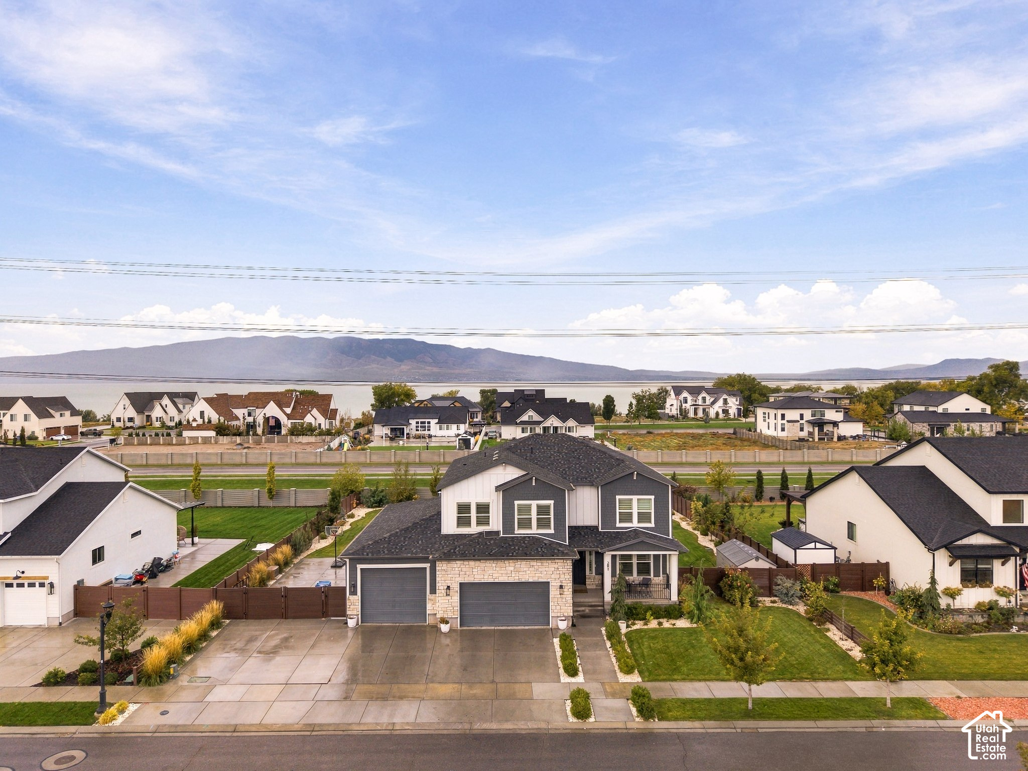main property photo 48