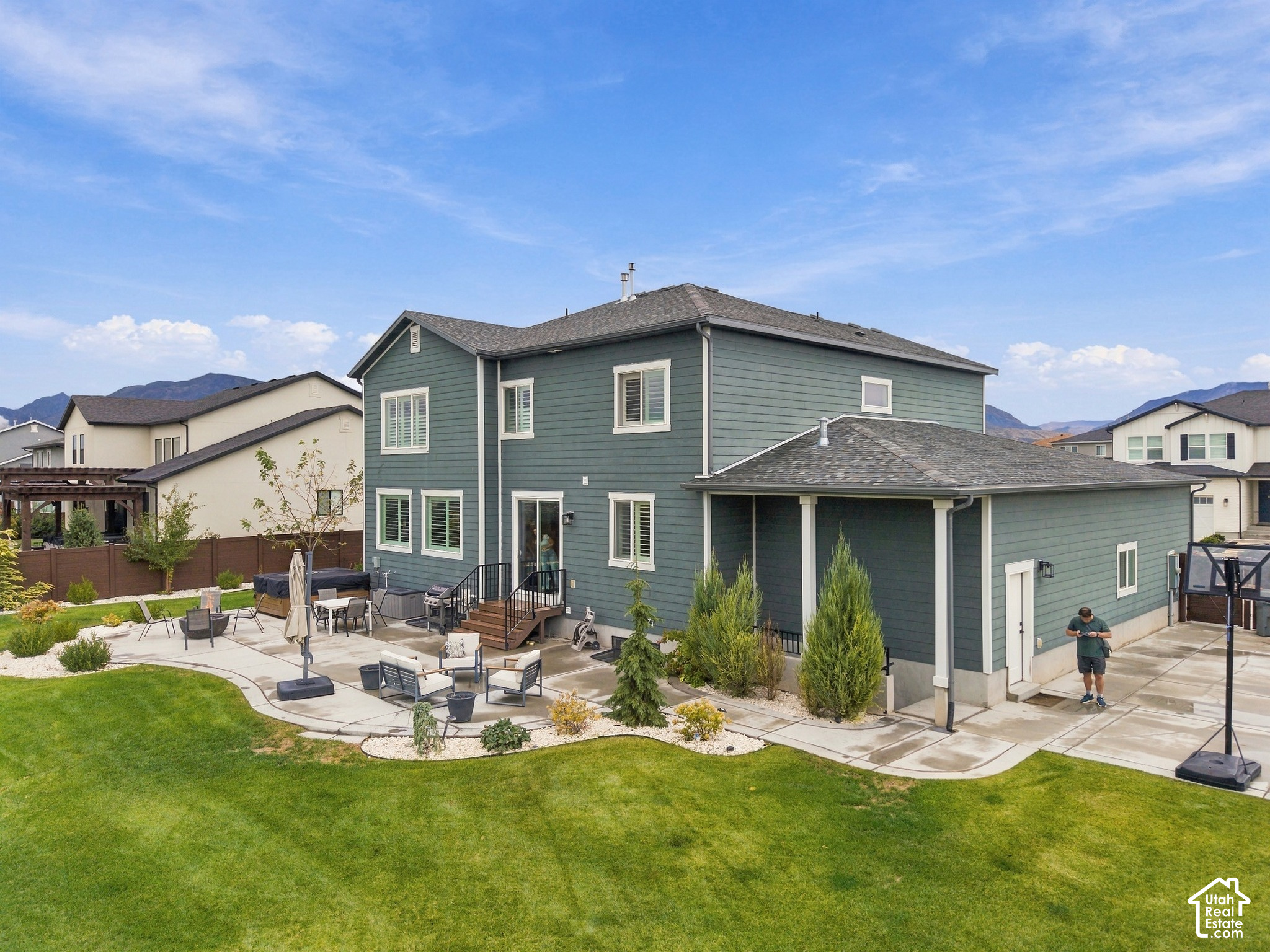 main property photo 54