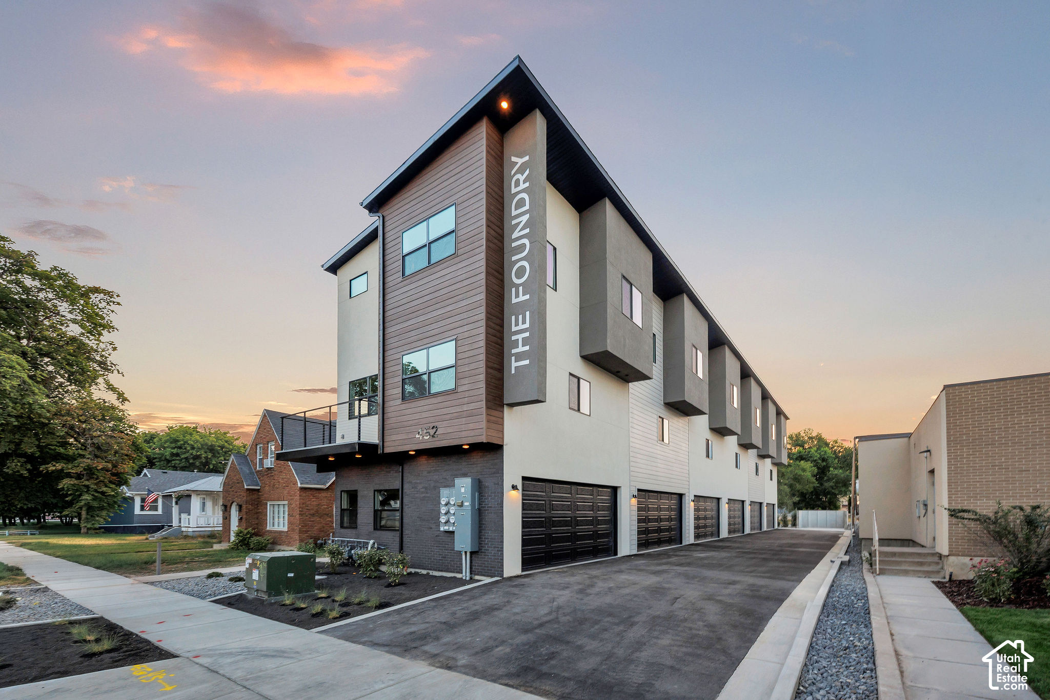 main property photo 44