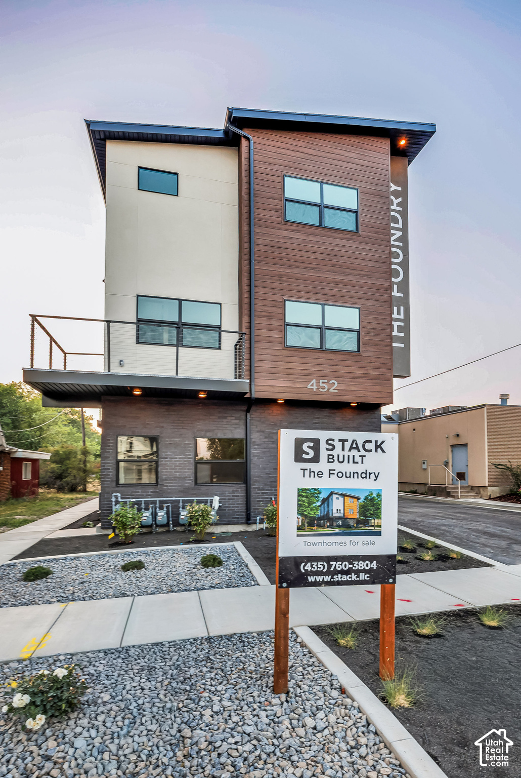 main property photo 47