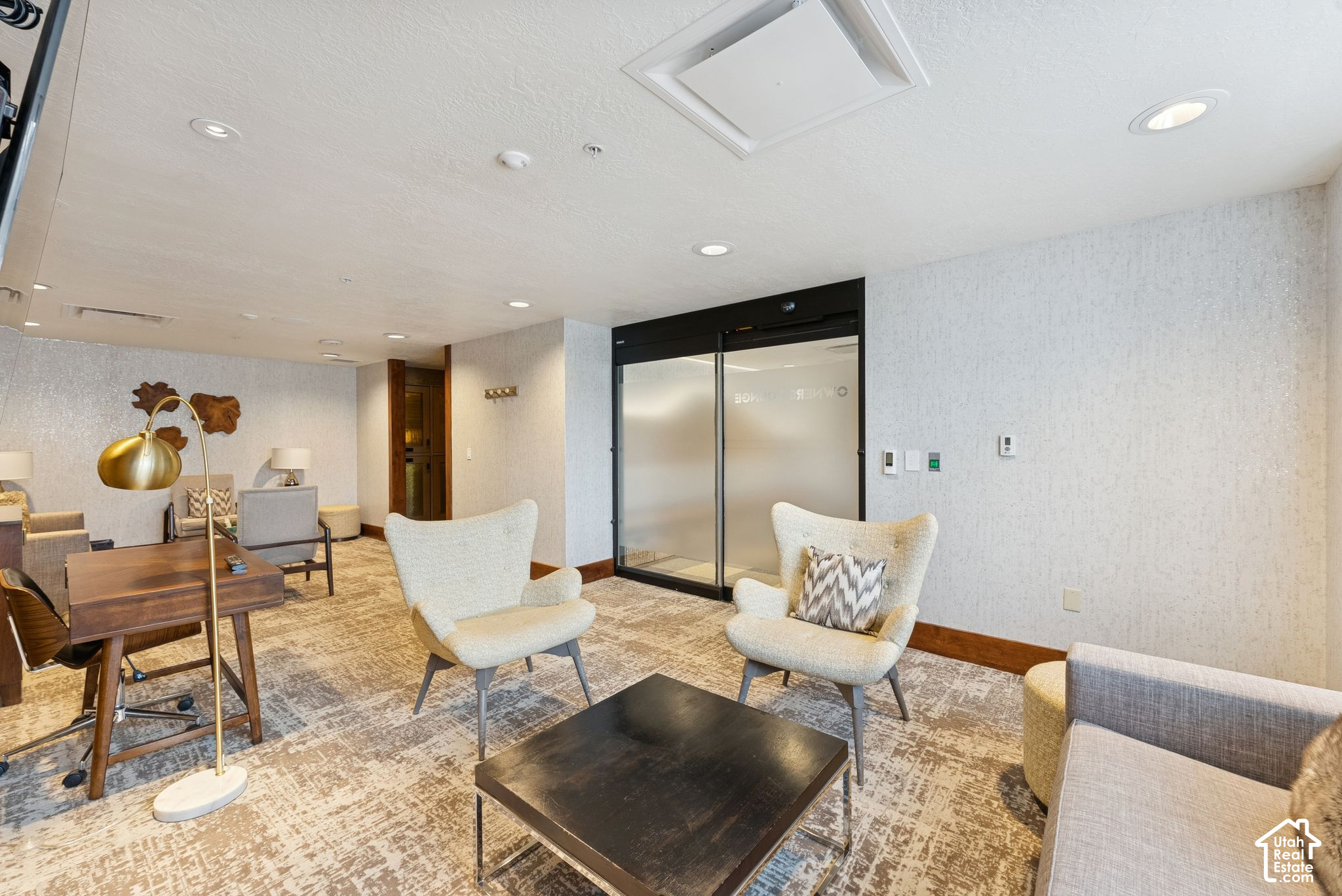 main property photo 68