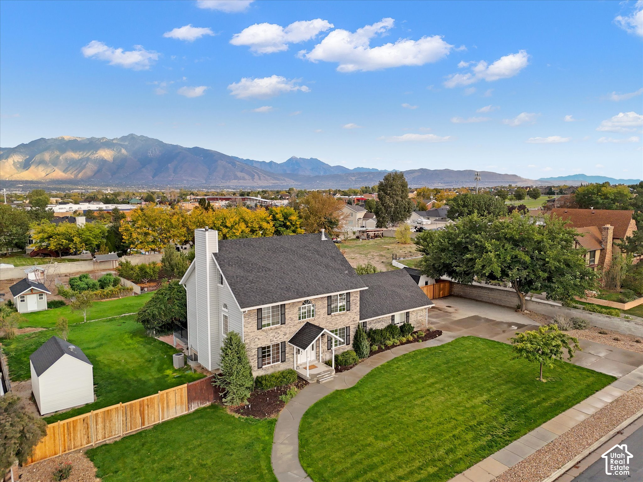 main property photo 5