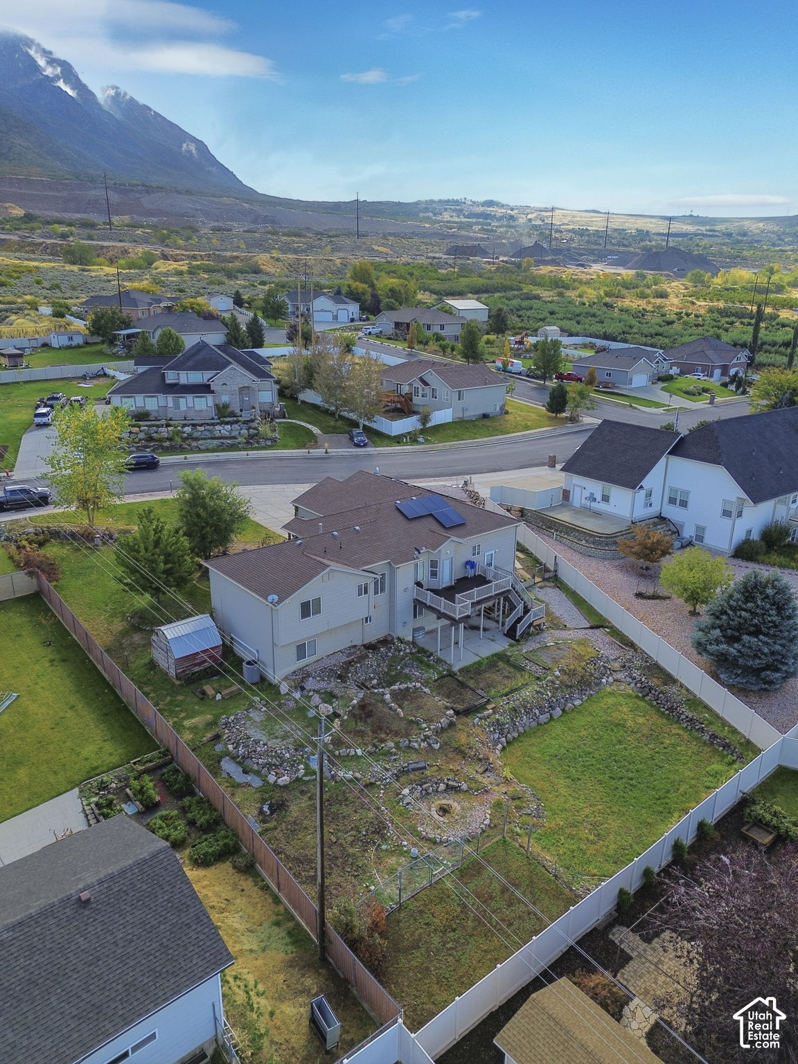 main property photo 45