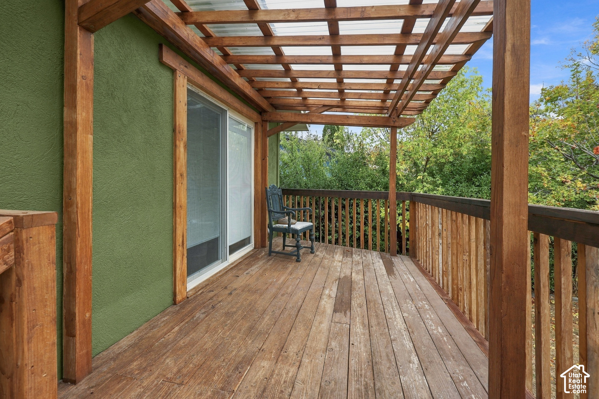 main property photo 17