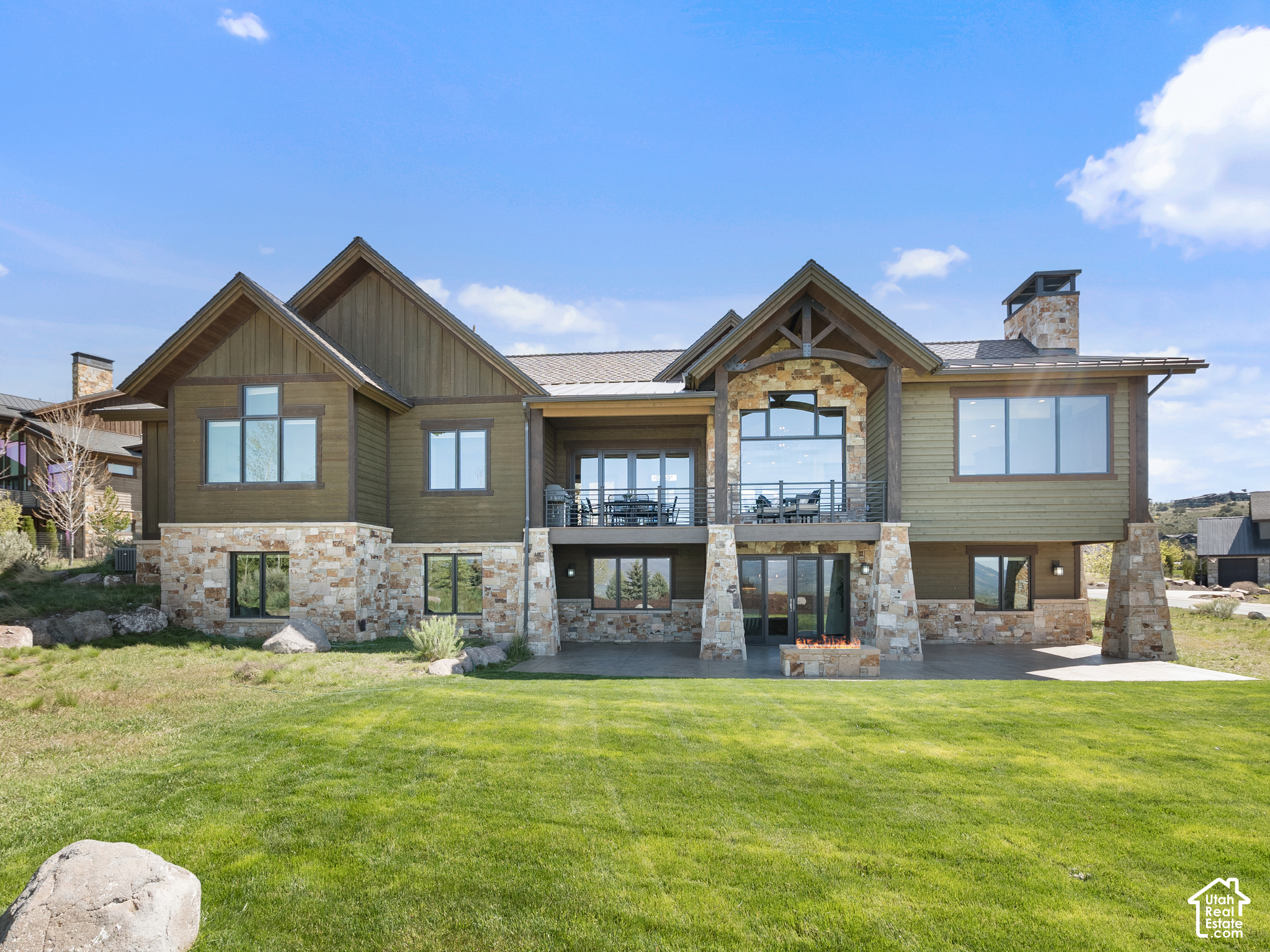 main property photo 38