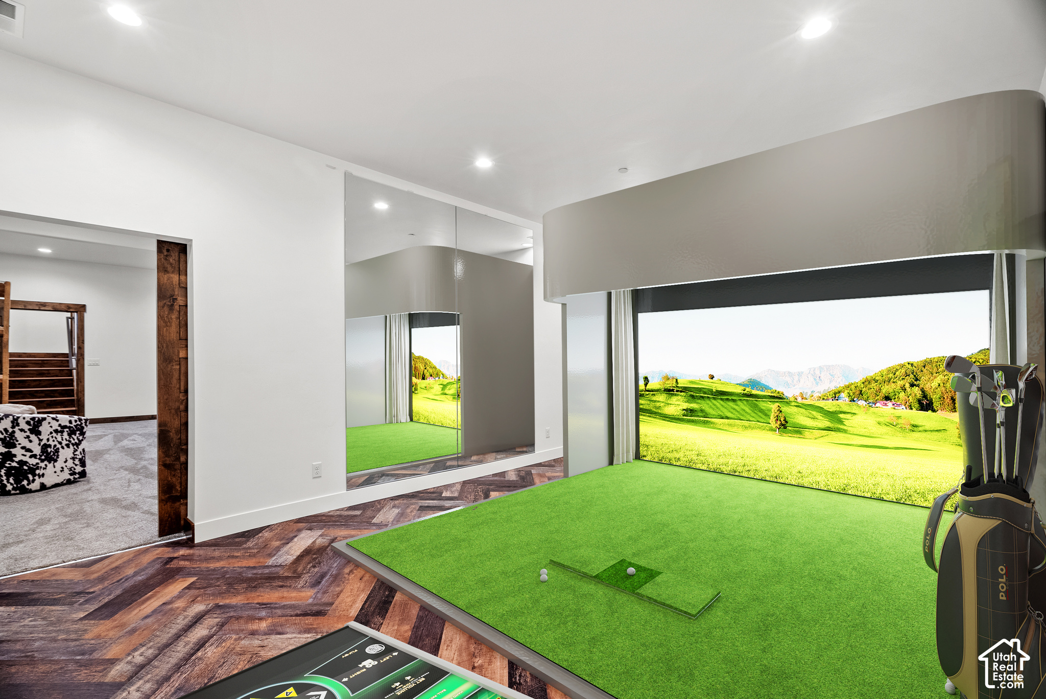 main property photo 58