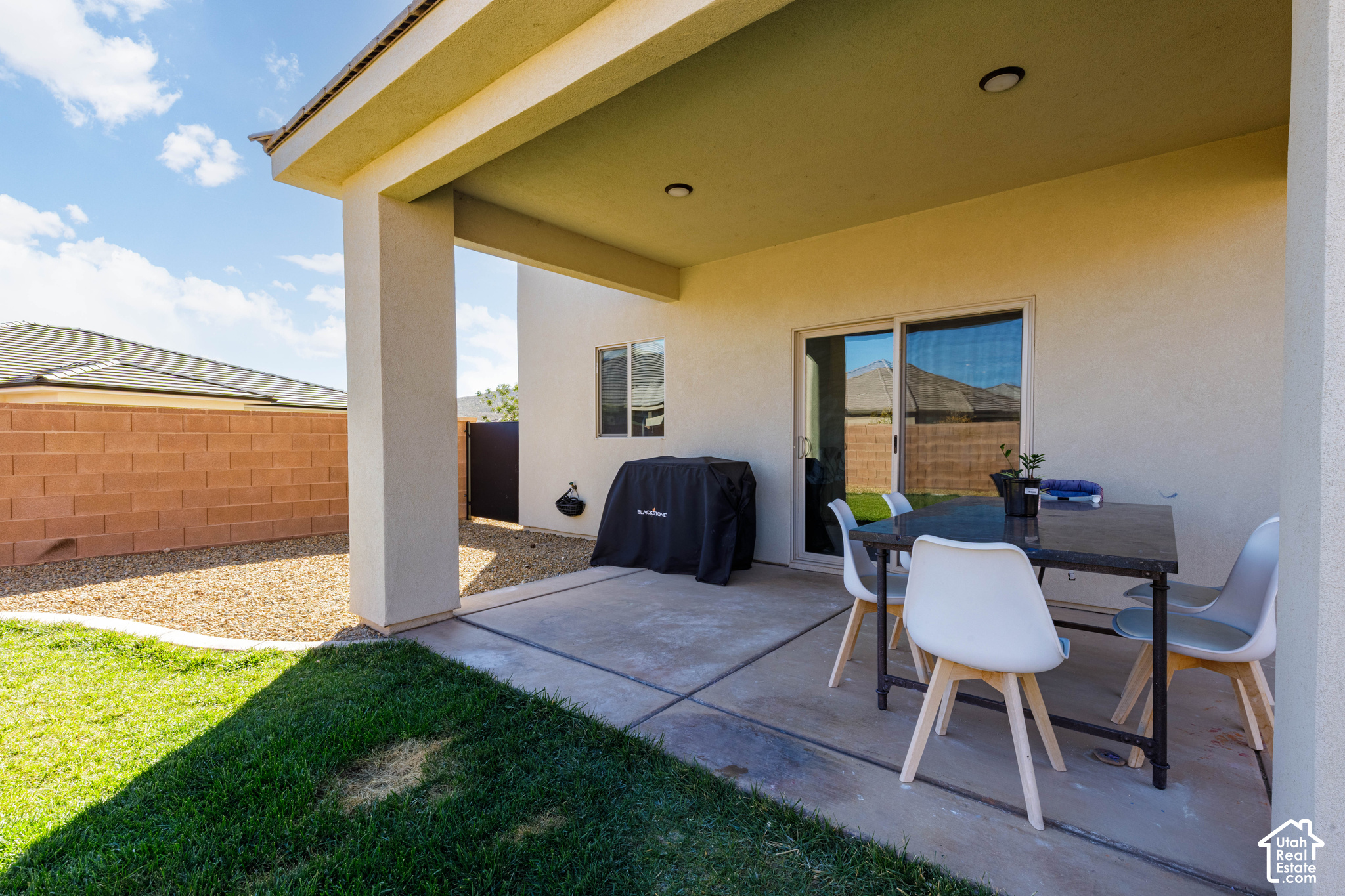 main property photo 46