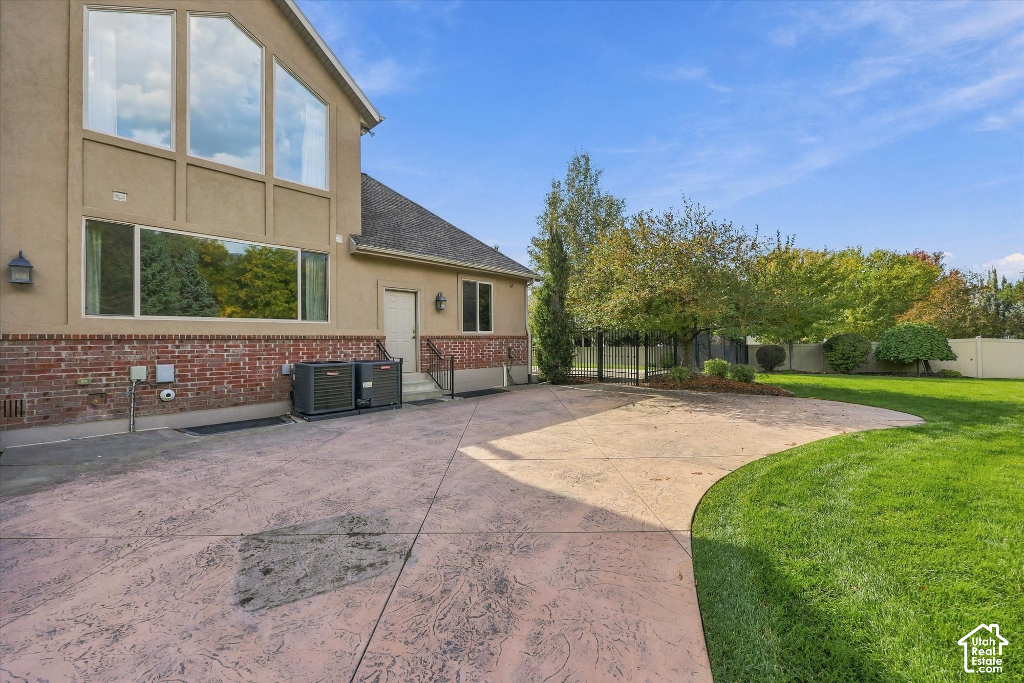 main property photo 59